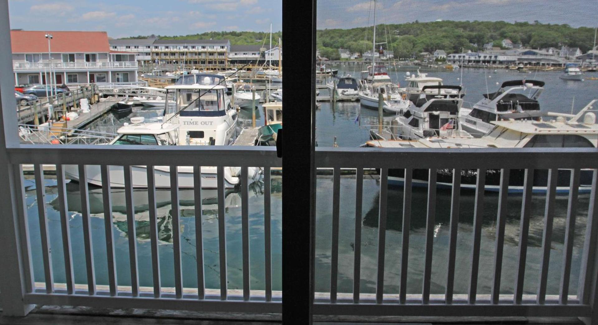 Tugboat Inn photo 24