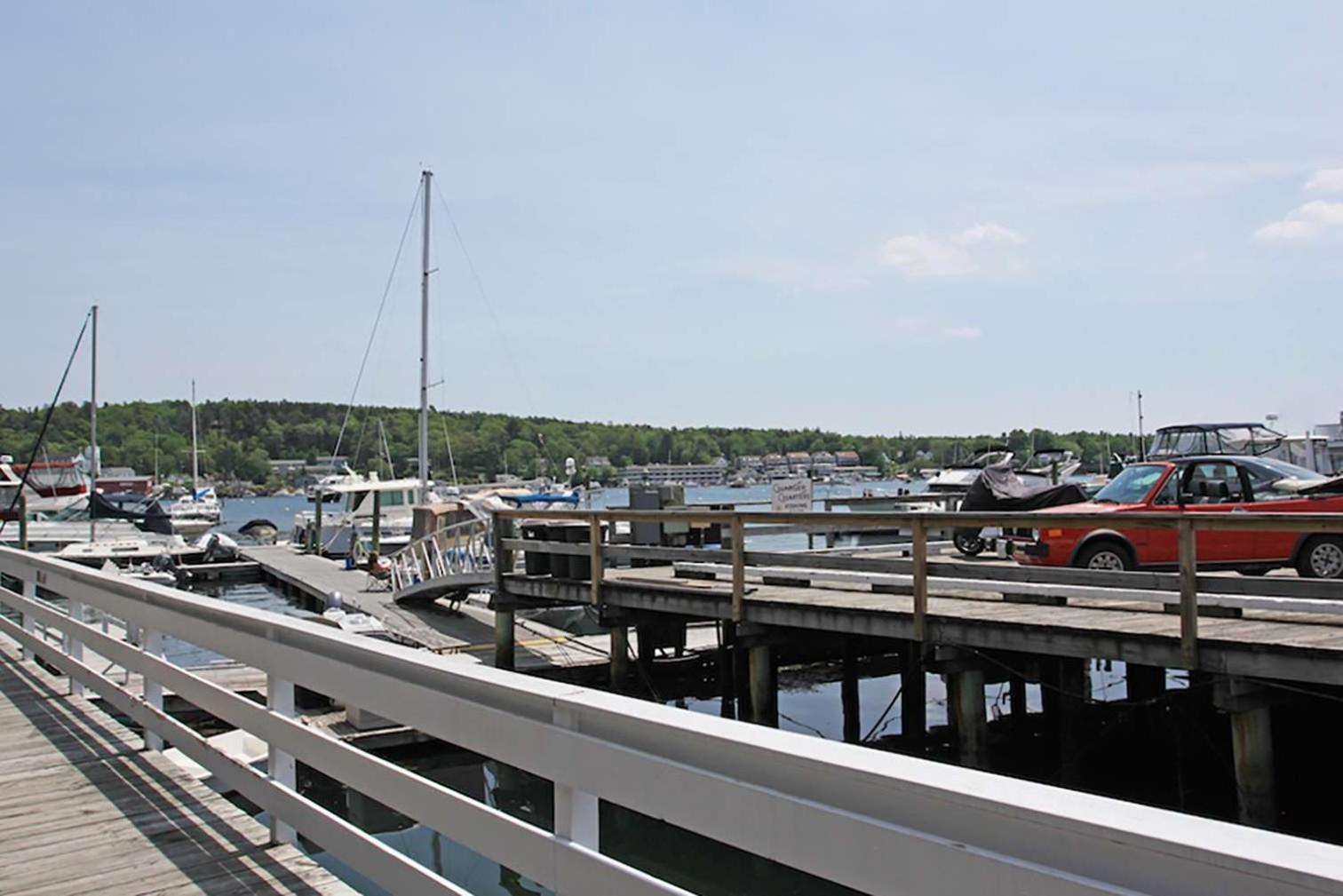 Tugboat Inn photo 33