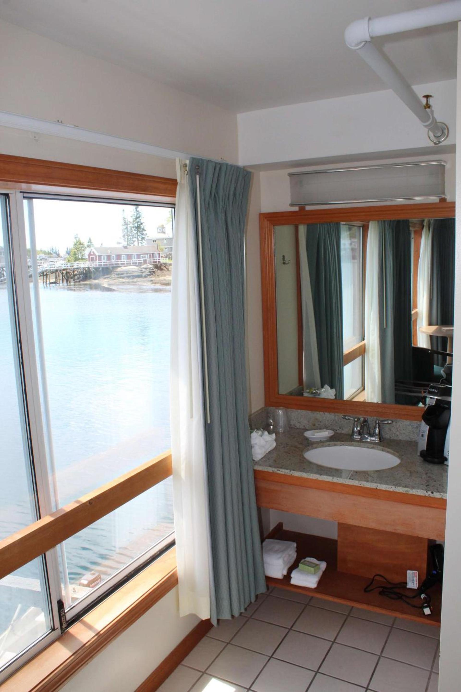 Tugboat Inn photo 46