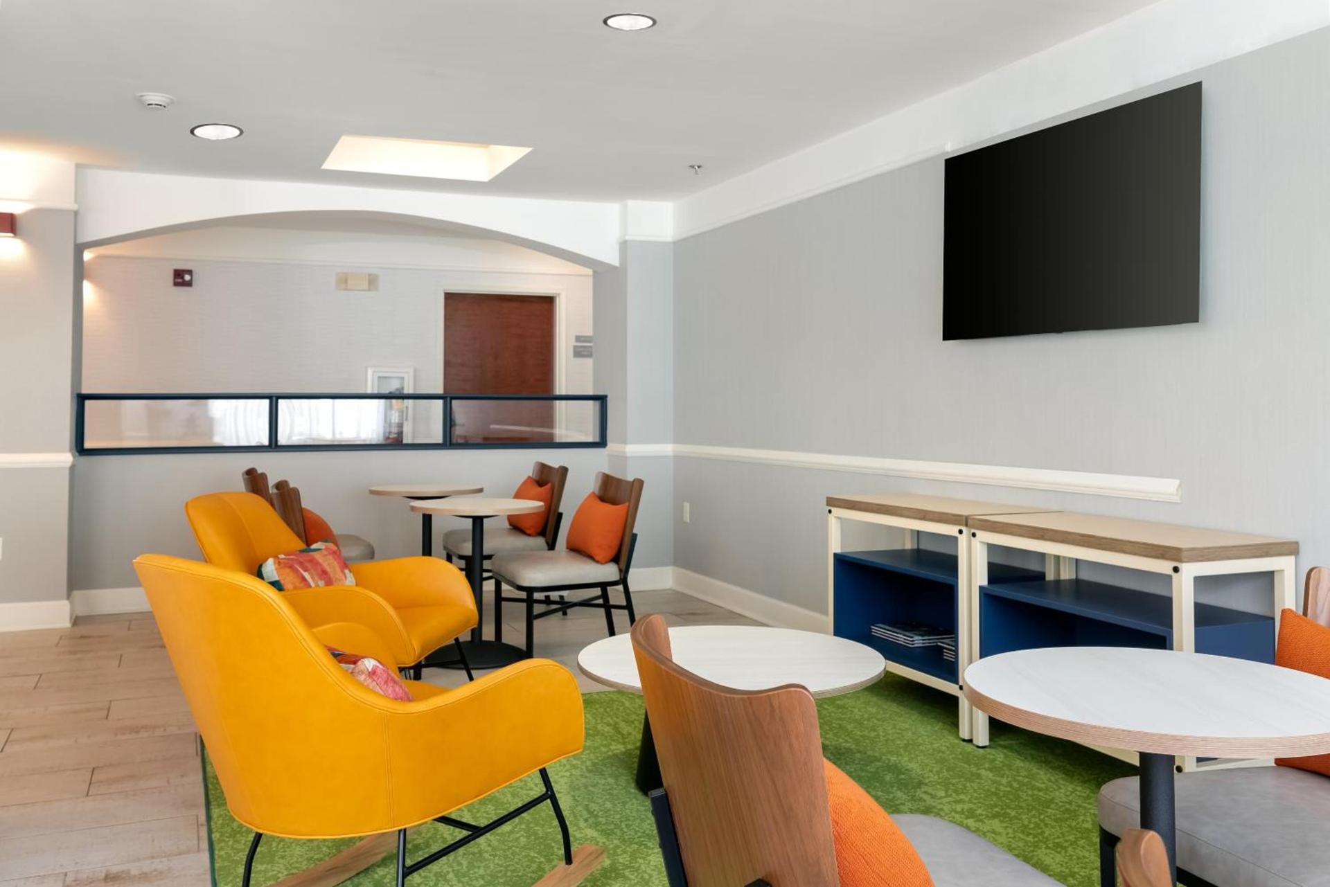 Spark by Hilton Savannah Airport photo 41