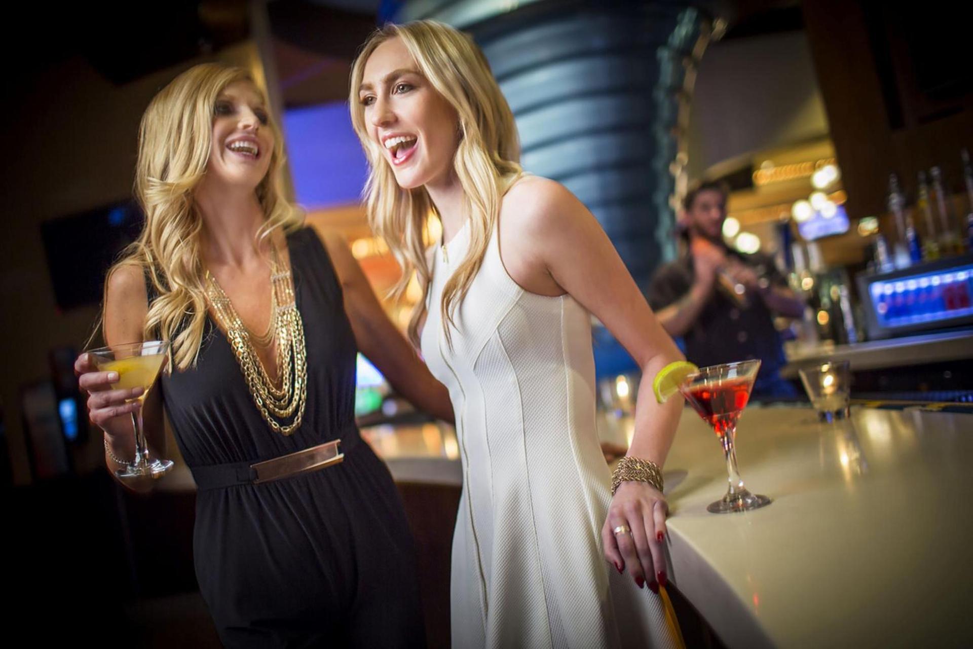 Silver Legacy Reno, A Caesars Destination photo 81
