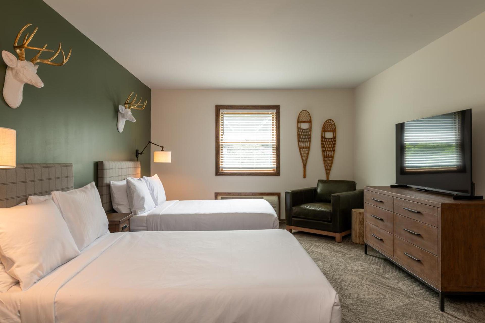 Lodge at Schroon Lake photo 48