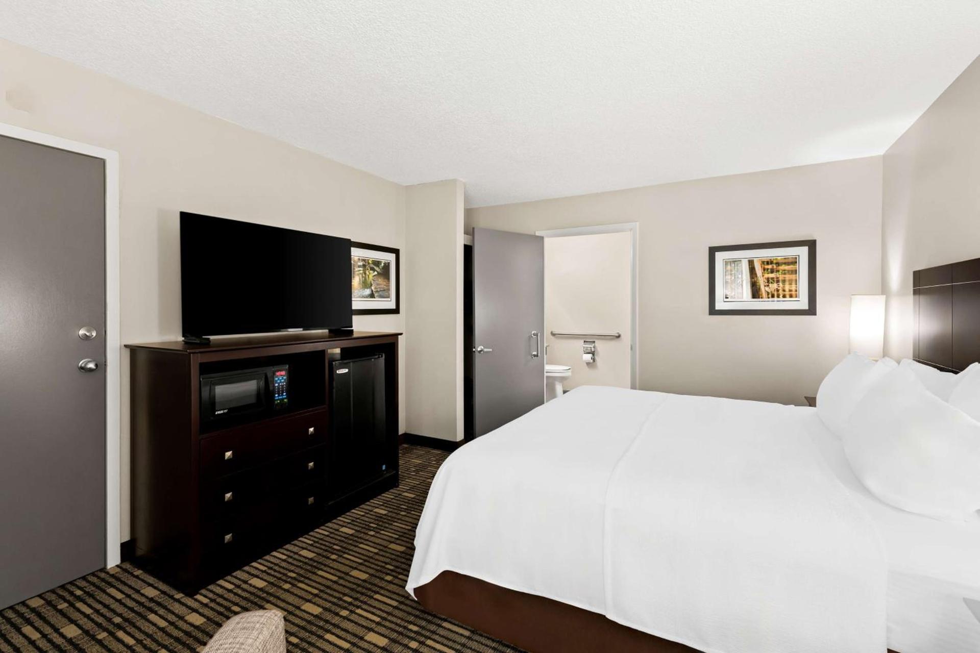 Best Western State Fair Inn photo 18