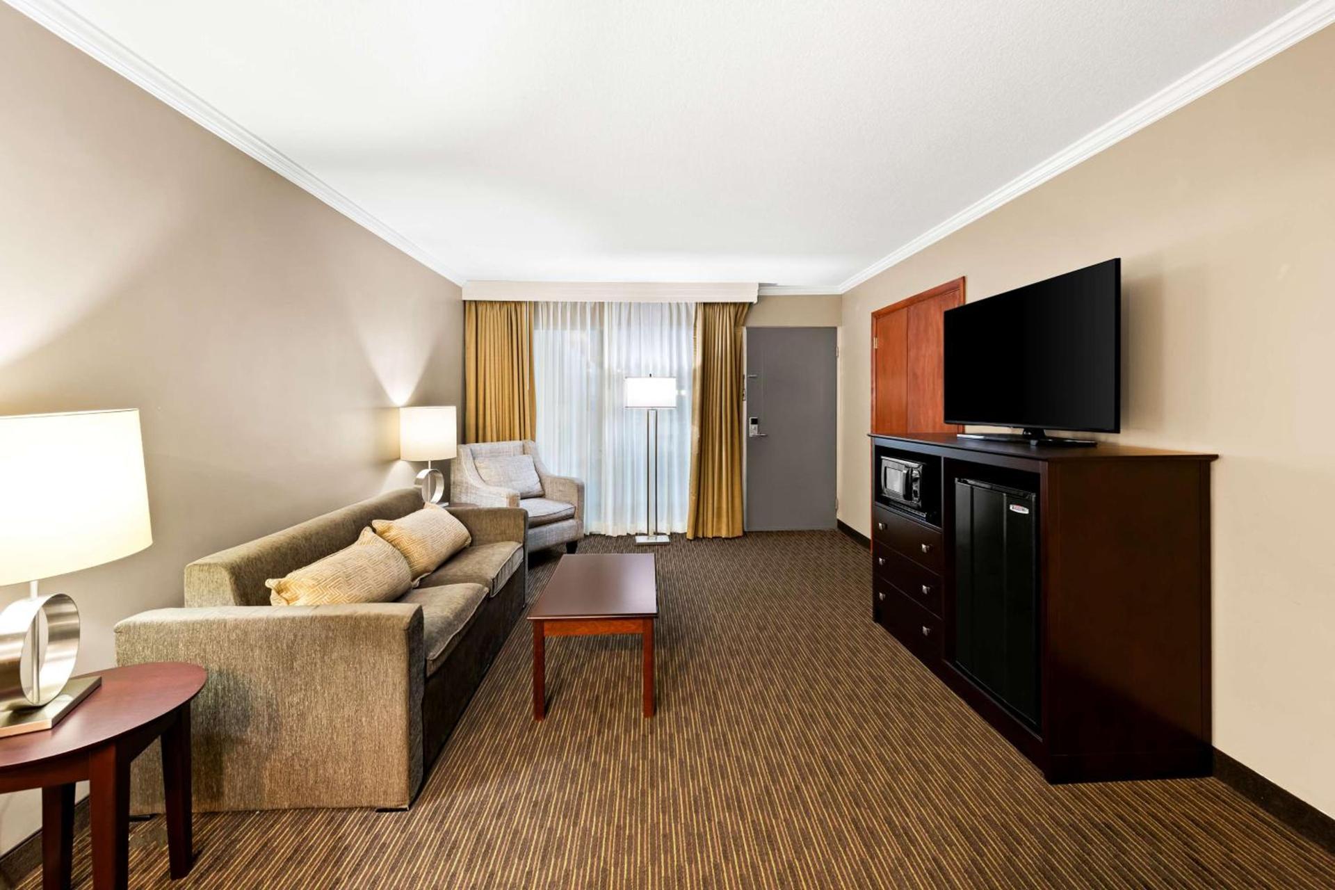 Best Western State Fair Inn photo 34