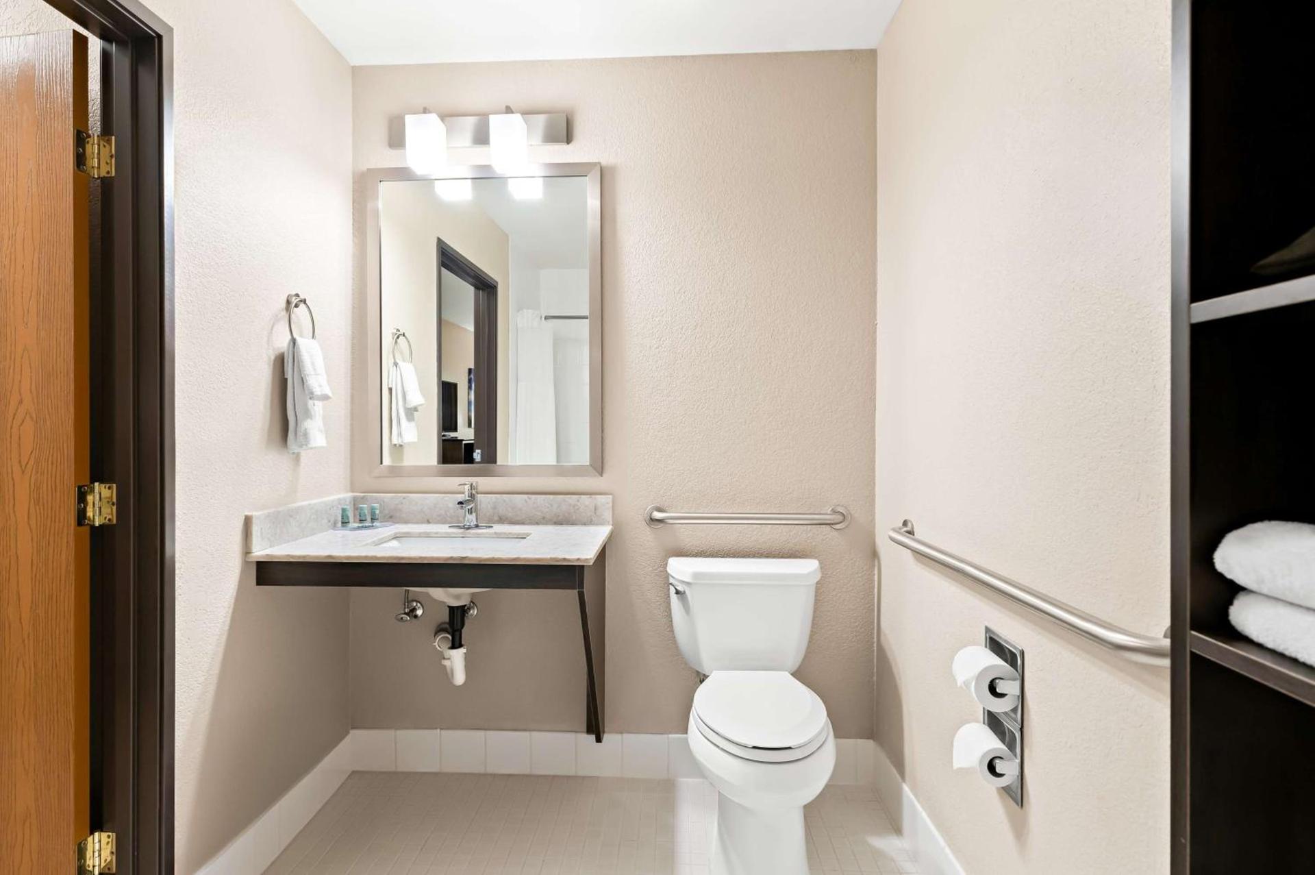 Best Western Snowflake Inn photo 17