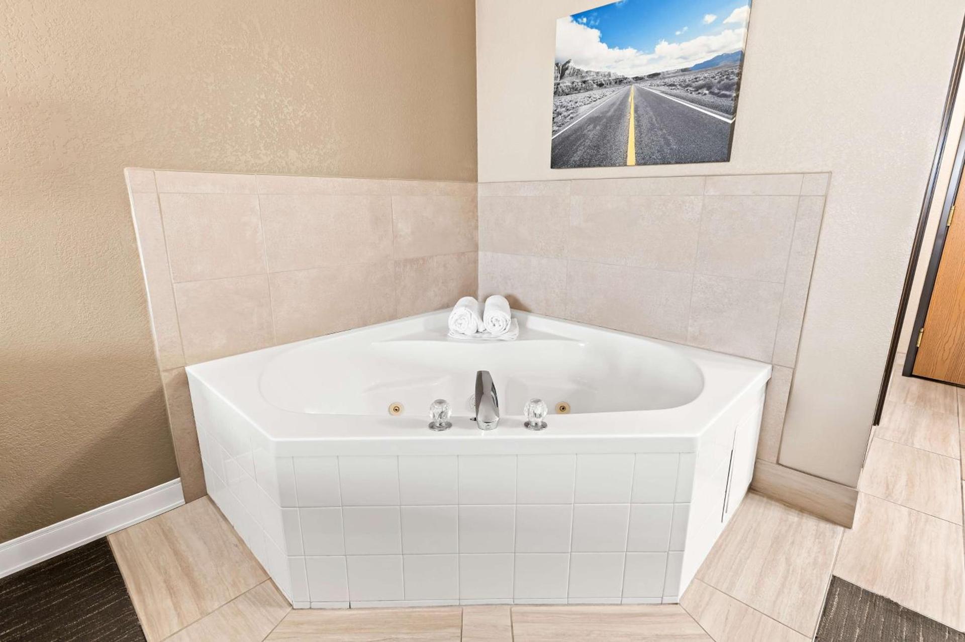 Best Western Snowflake Inn photo 25