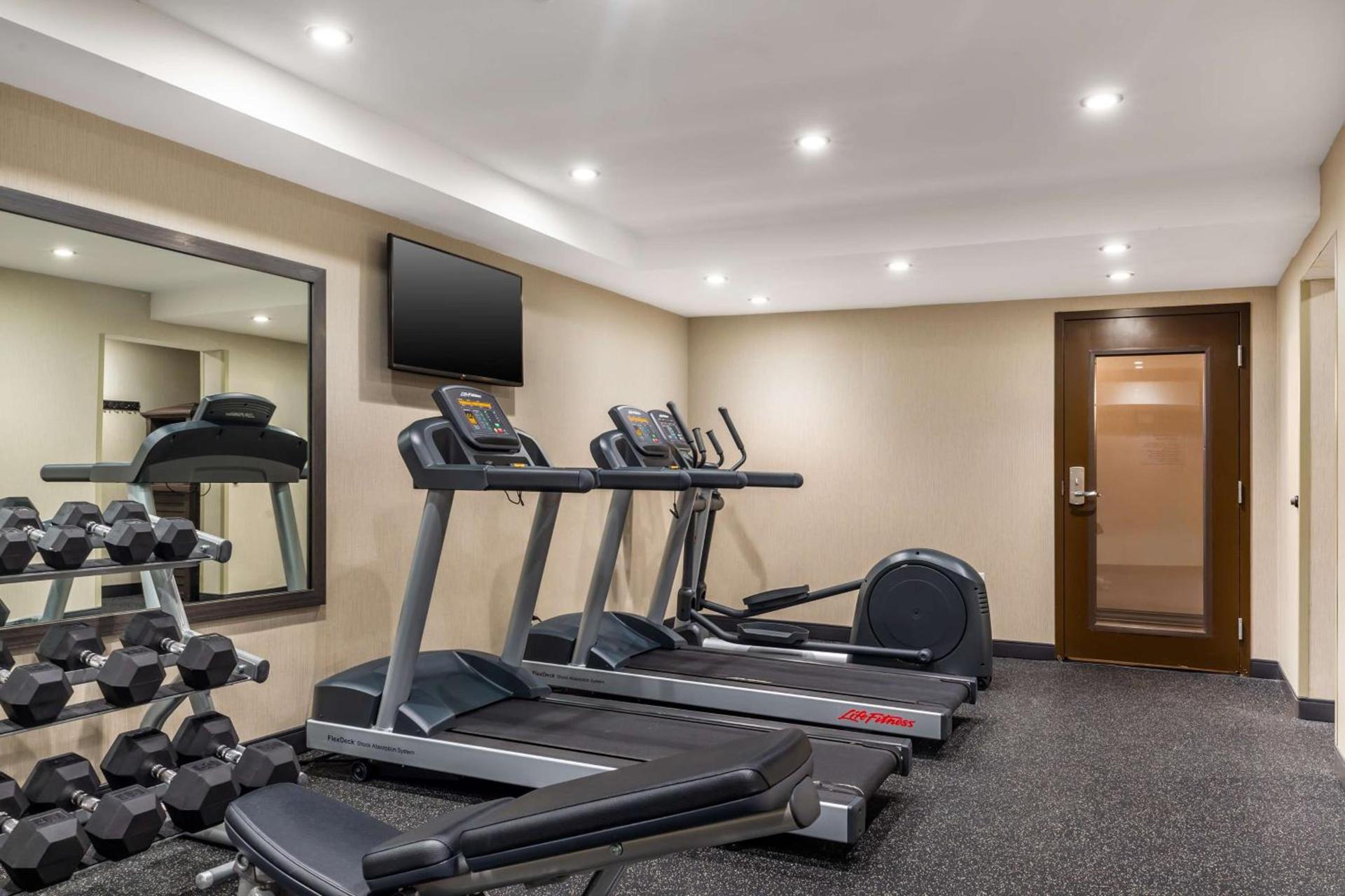 Best Western Braintree Inn photo 11