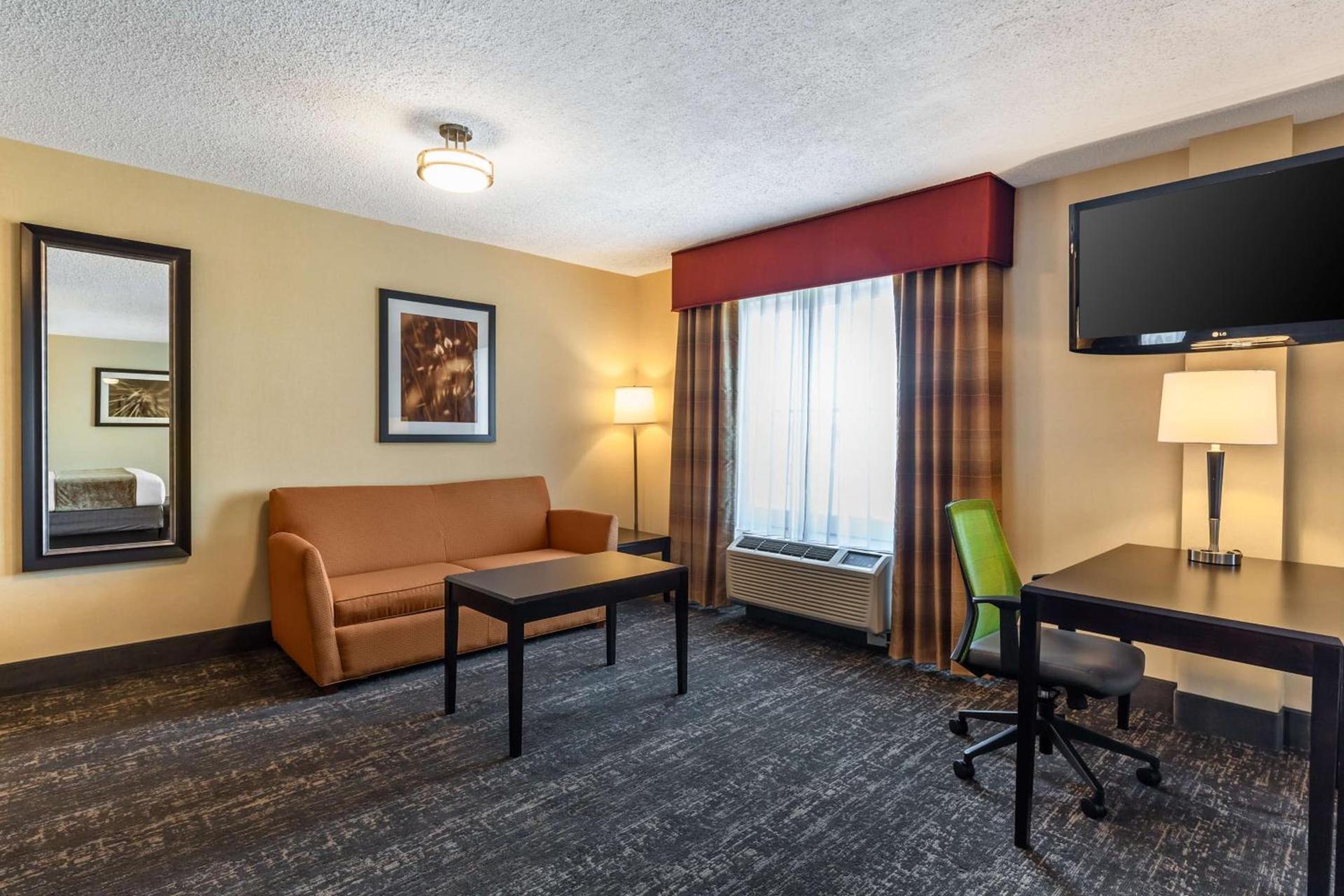 Best Western Braintree Inn photo 48