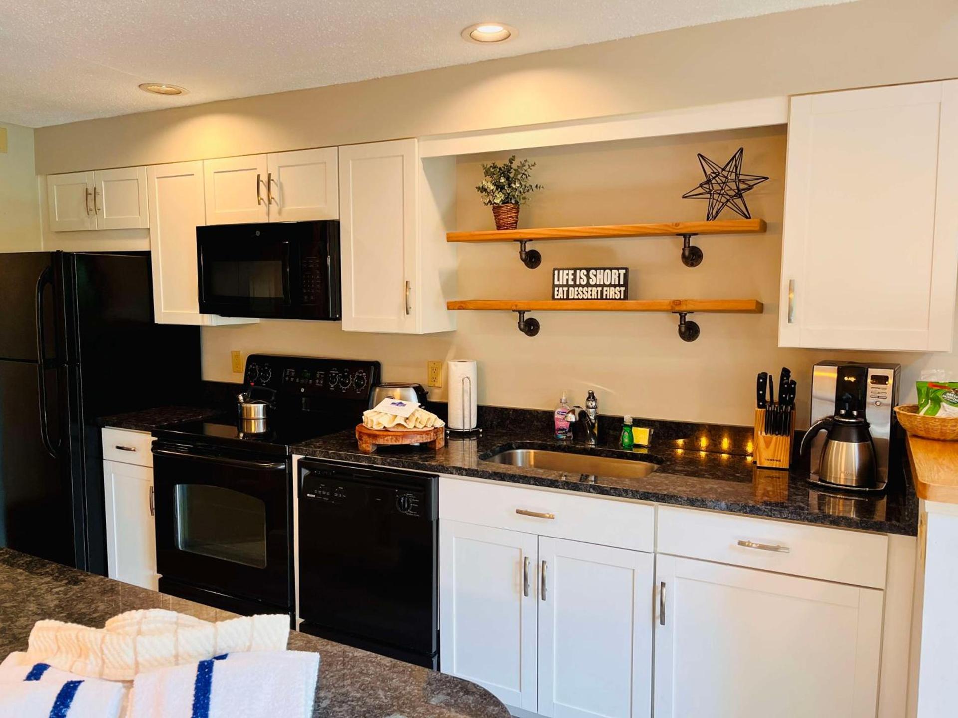 Nordic Village Condominium Resort photo 100