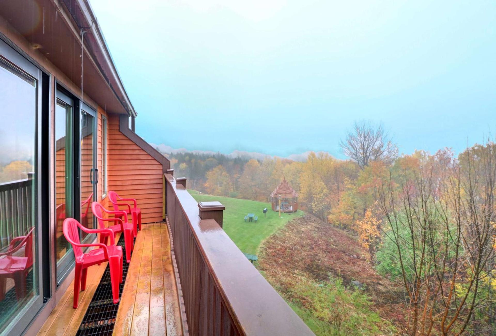 Nordic Village Condominium Resort photo 58