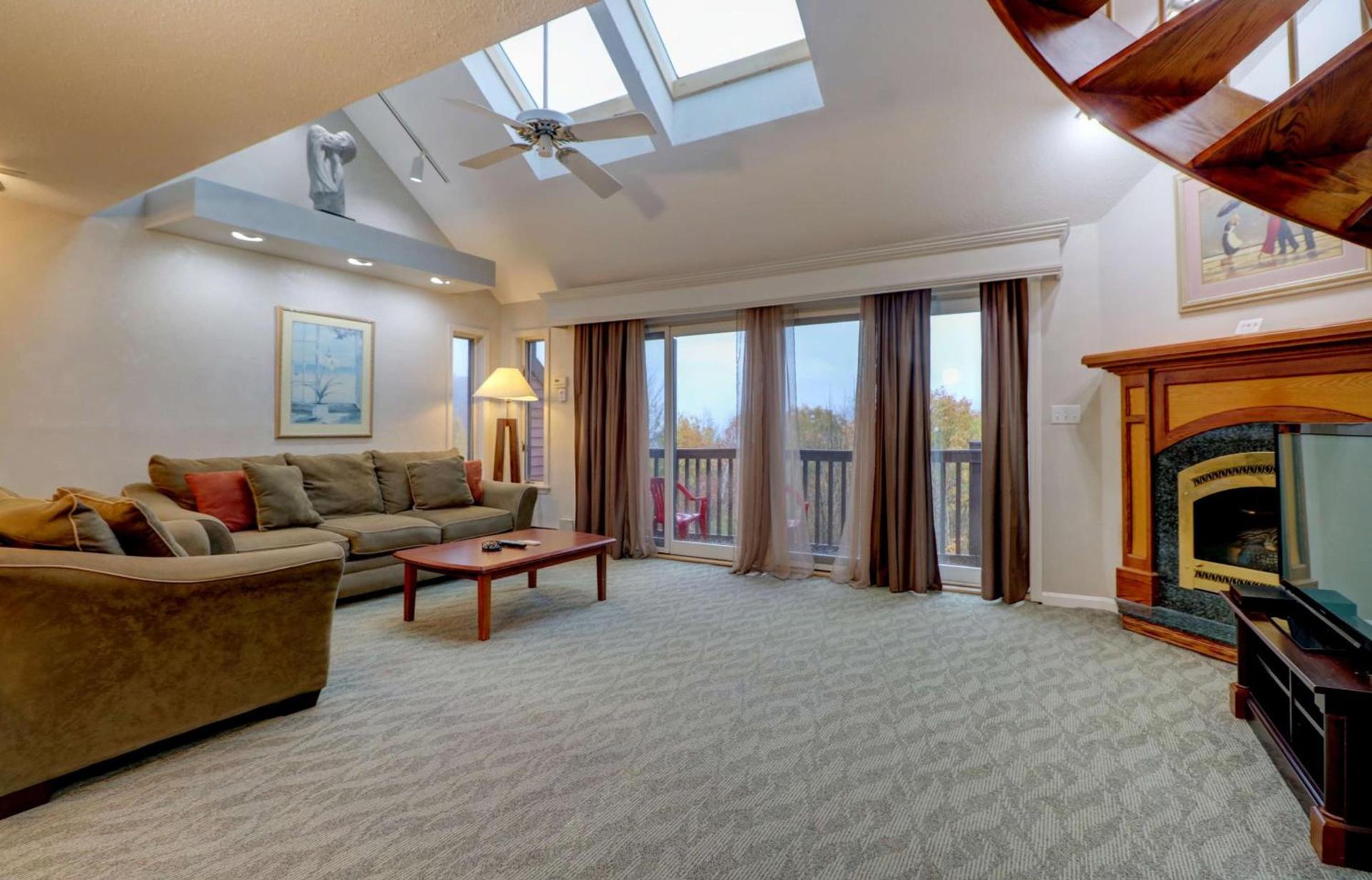 Nordic Village Condominium Resort photo 62
