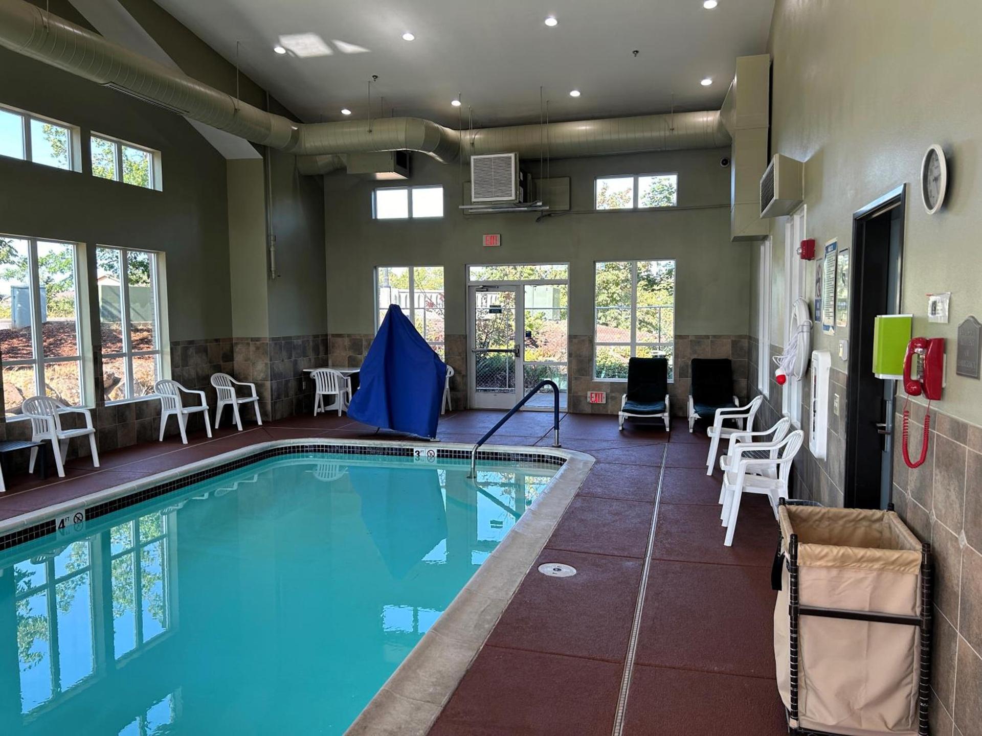 Comfort Inn & Suites Creswell photo 3