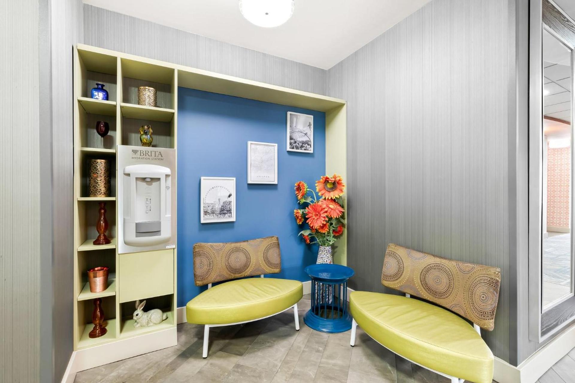 Holiday Inn Express Atlanta Galleria-Ballpark Area by IHG photo 9