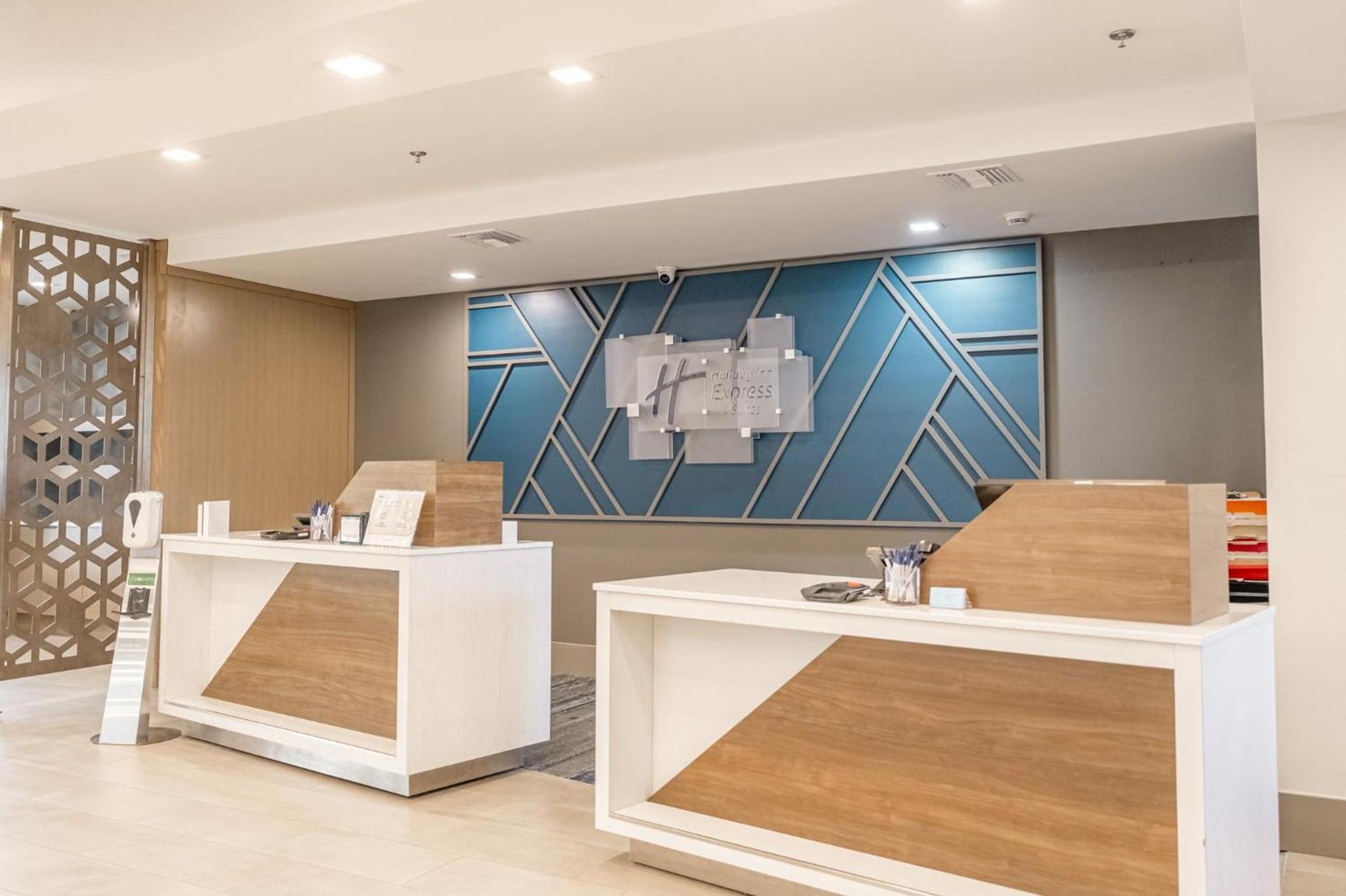 Holiday Inn Express Hotel & Suites Cocoa Beach by IHG photo 32