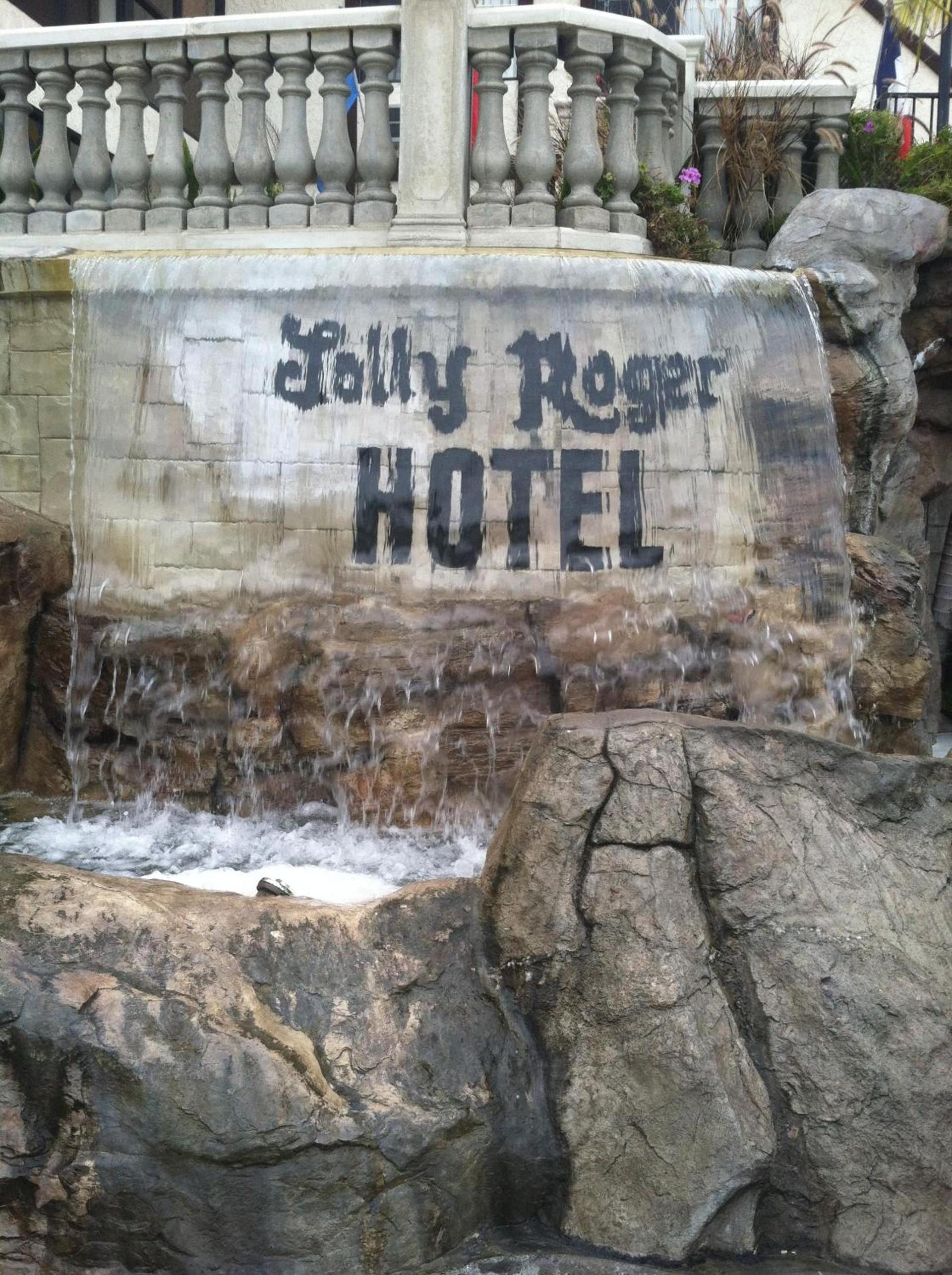 Jolly Roger Hotel photo 19