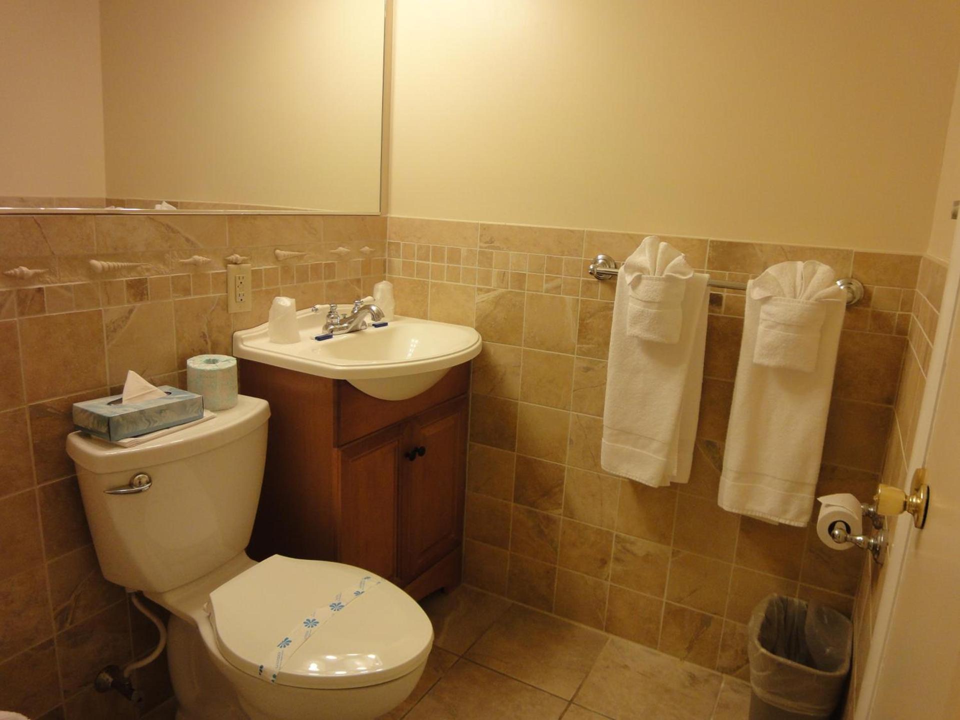 Hyannis Travel Inn photo 11