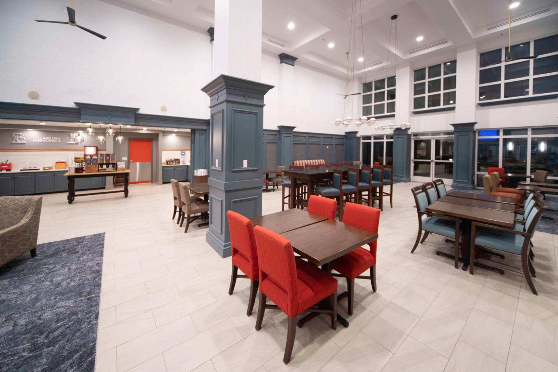 Hampton Inn & Suites West Little Rock photo 32