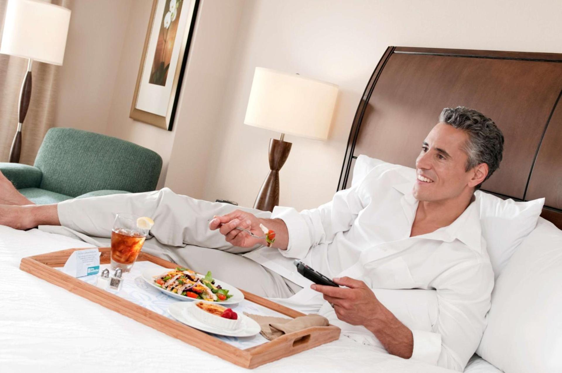 DoubleTree by Hilton Pittsburgh - Cranberry photo 36