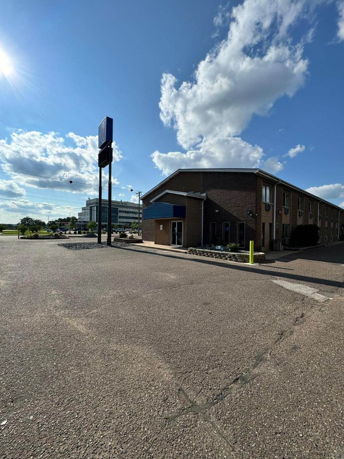 Motel 6-Eau Claire, WI photo 45