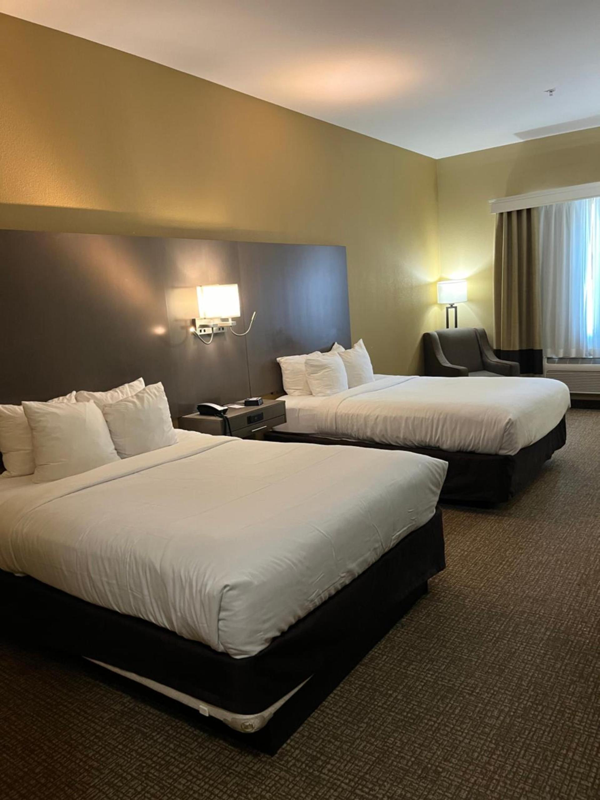 Comfort Inn & Suites Monahans I-20 photo 36