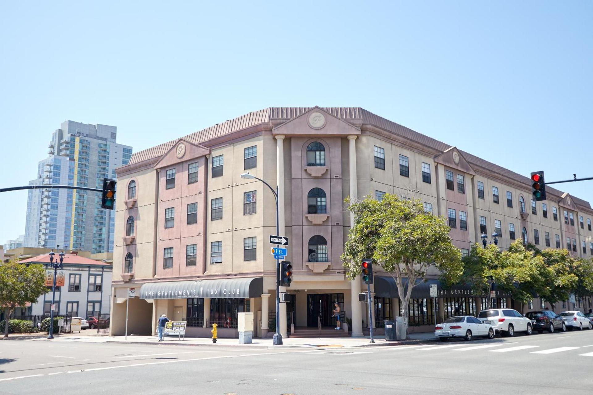 The Davis Downtown San Diego photo 8