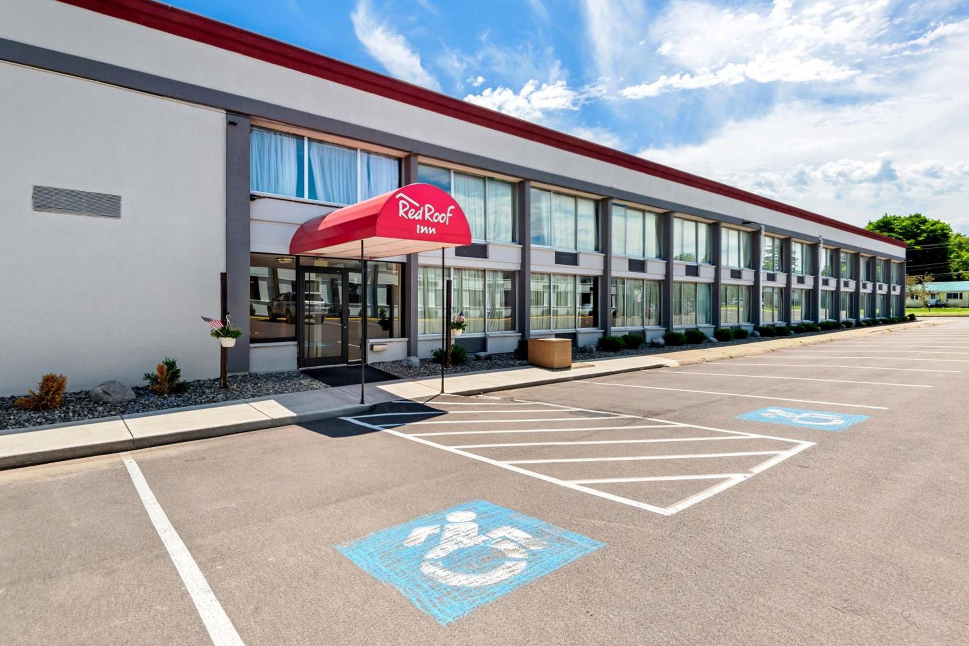 Red Roof Inn Cortland — hotel in Cortland