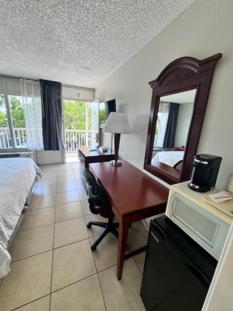 Clearwater Beach Hotel photo 43