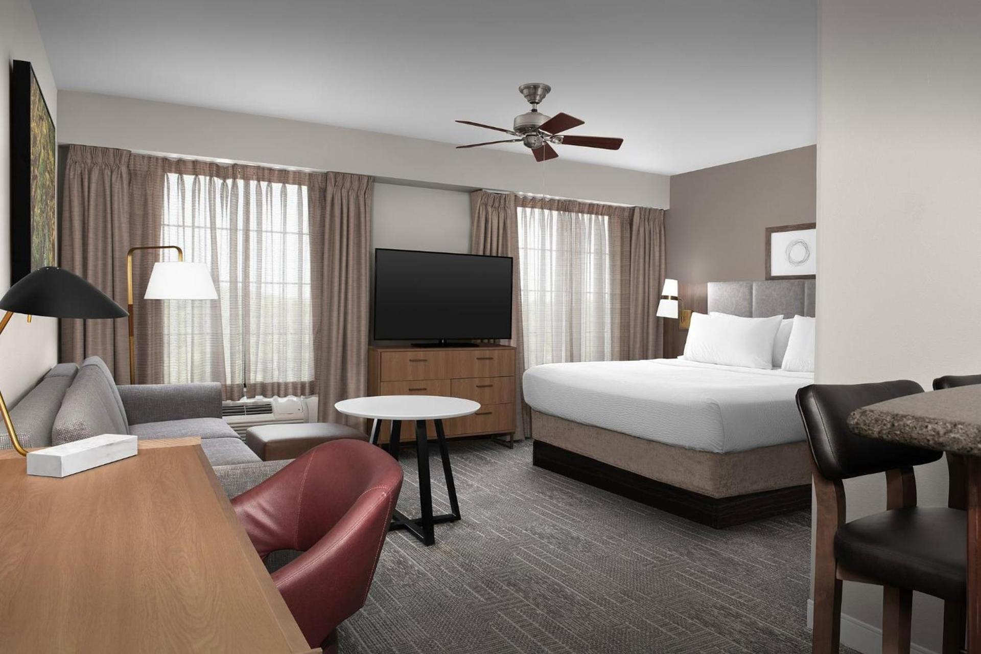 Staybridge Suites Columbia by IHG photo 89