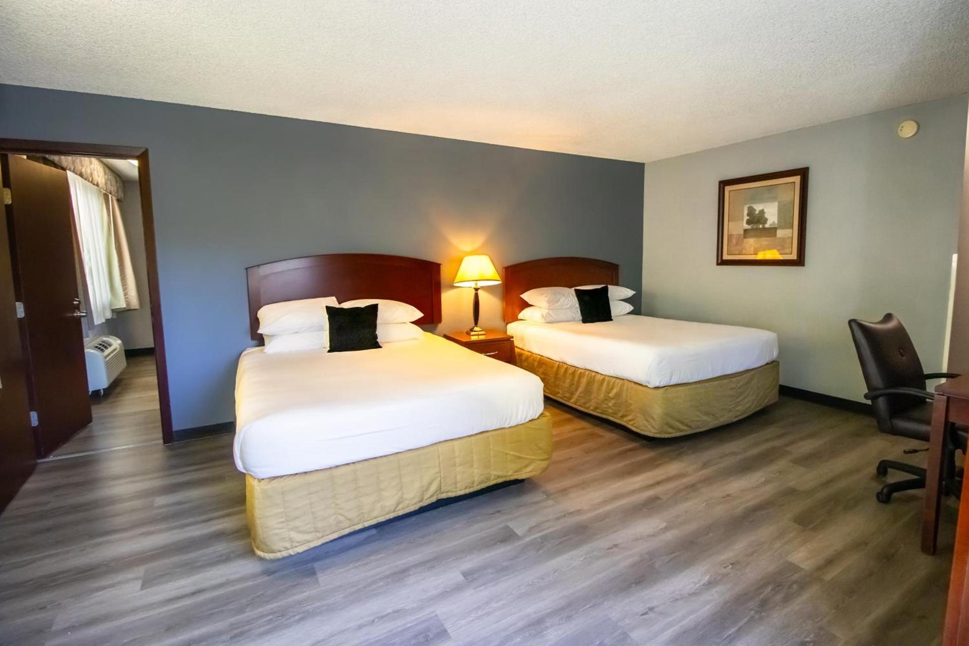 Red Lion Inn & Suites Vancouver photo 19