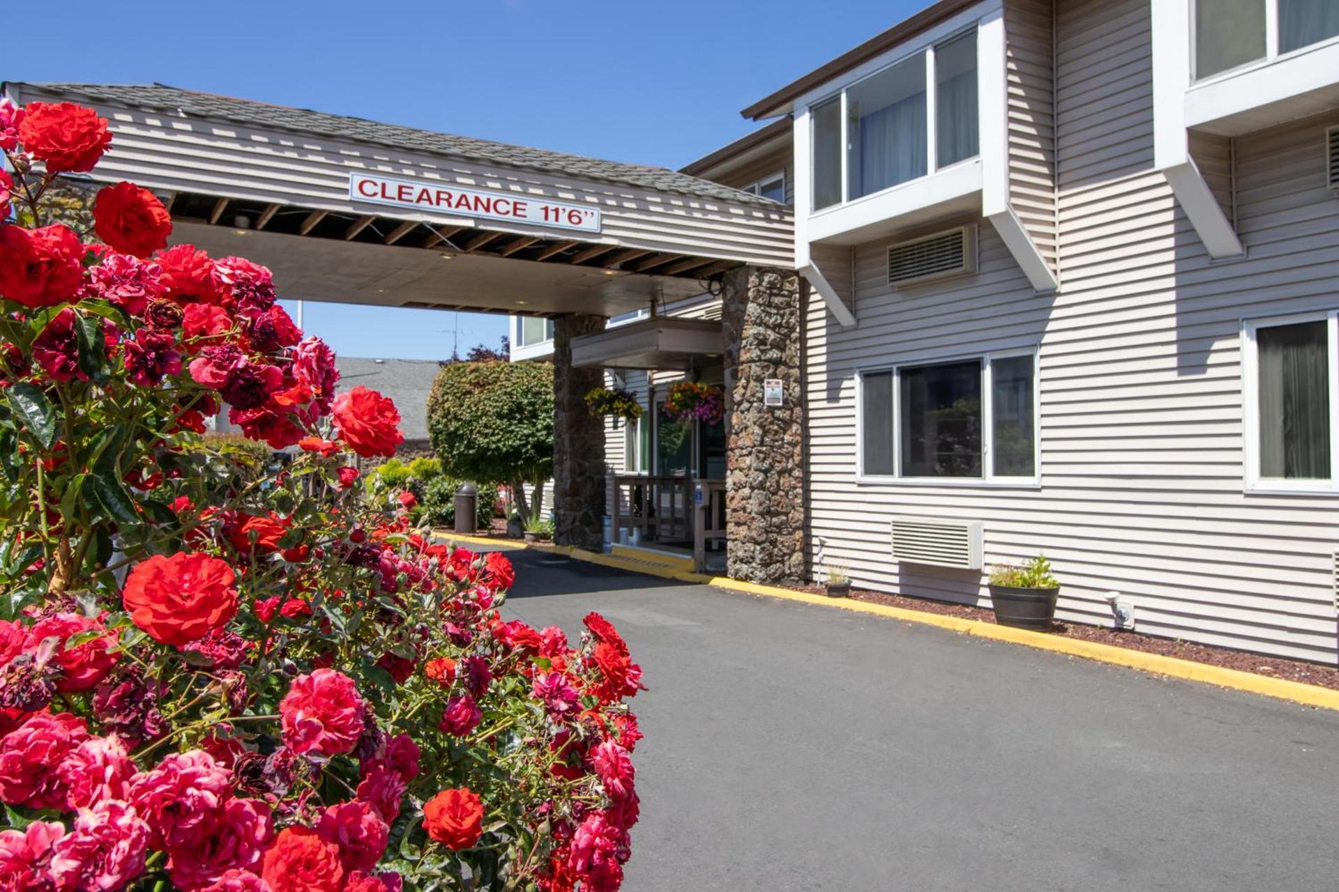 Red Lion Inn & Suites Vancouver photo 26