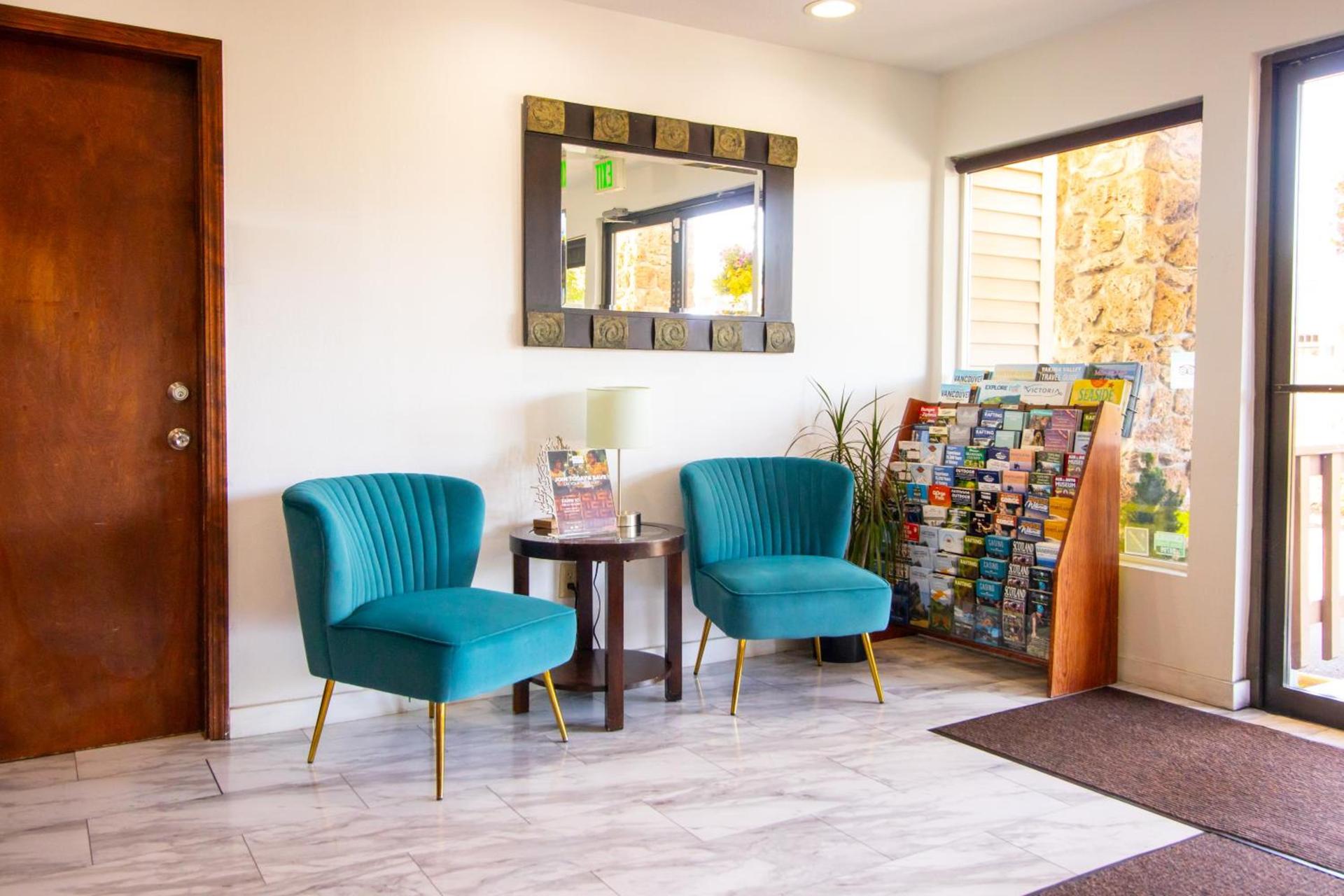 Red Lion Inn & Suites Vancouver photo 41