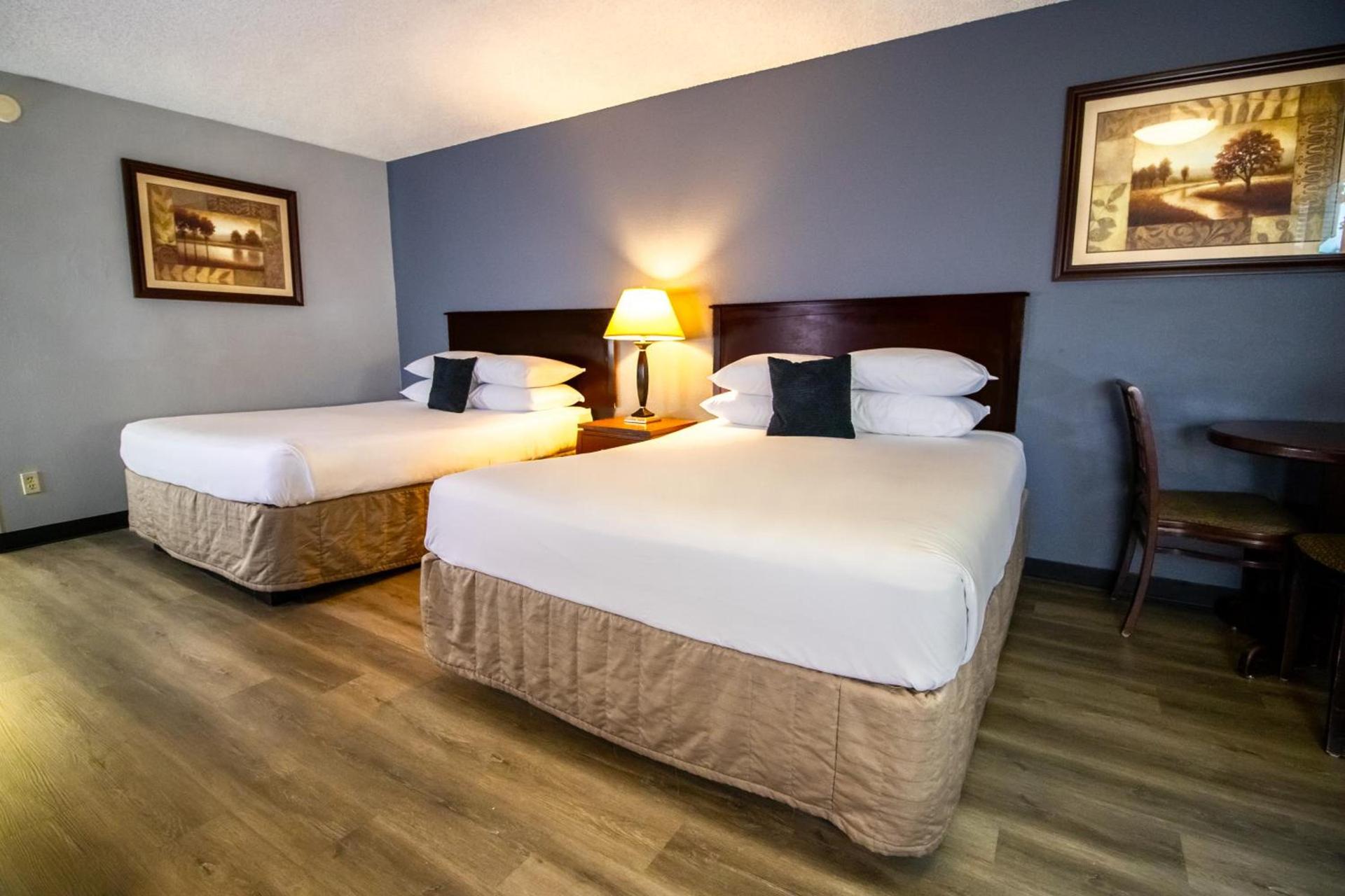 Red Lion Inn & Suites Vancouver photo 48