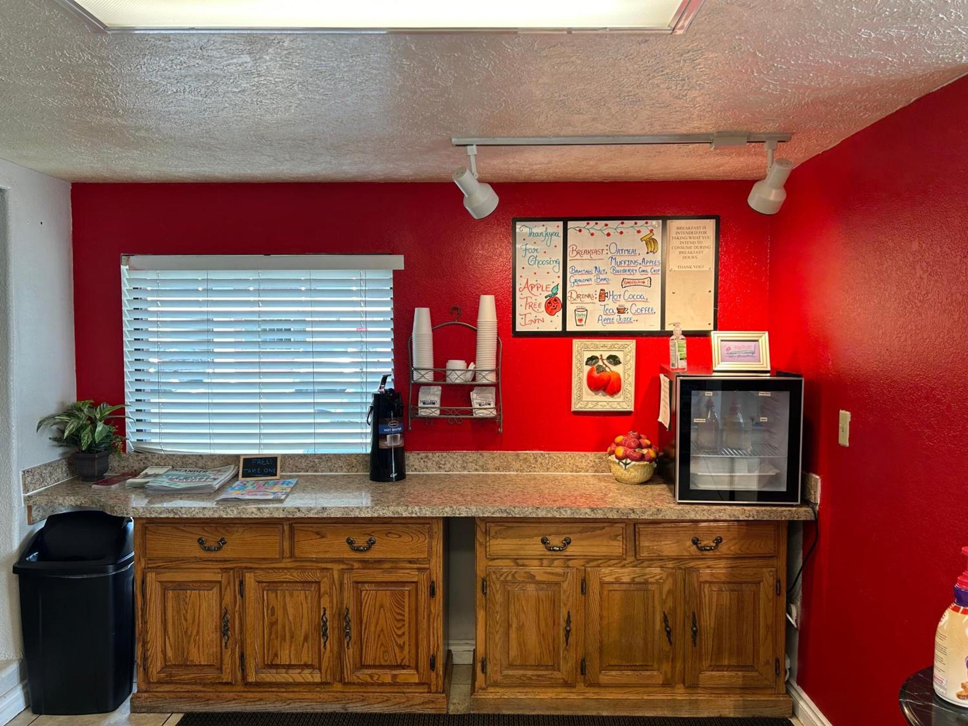 Apple Tree Inn photo 16