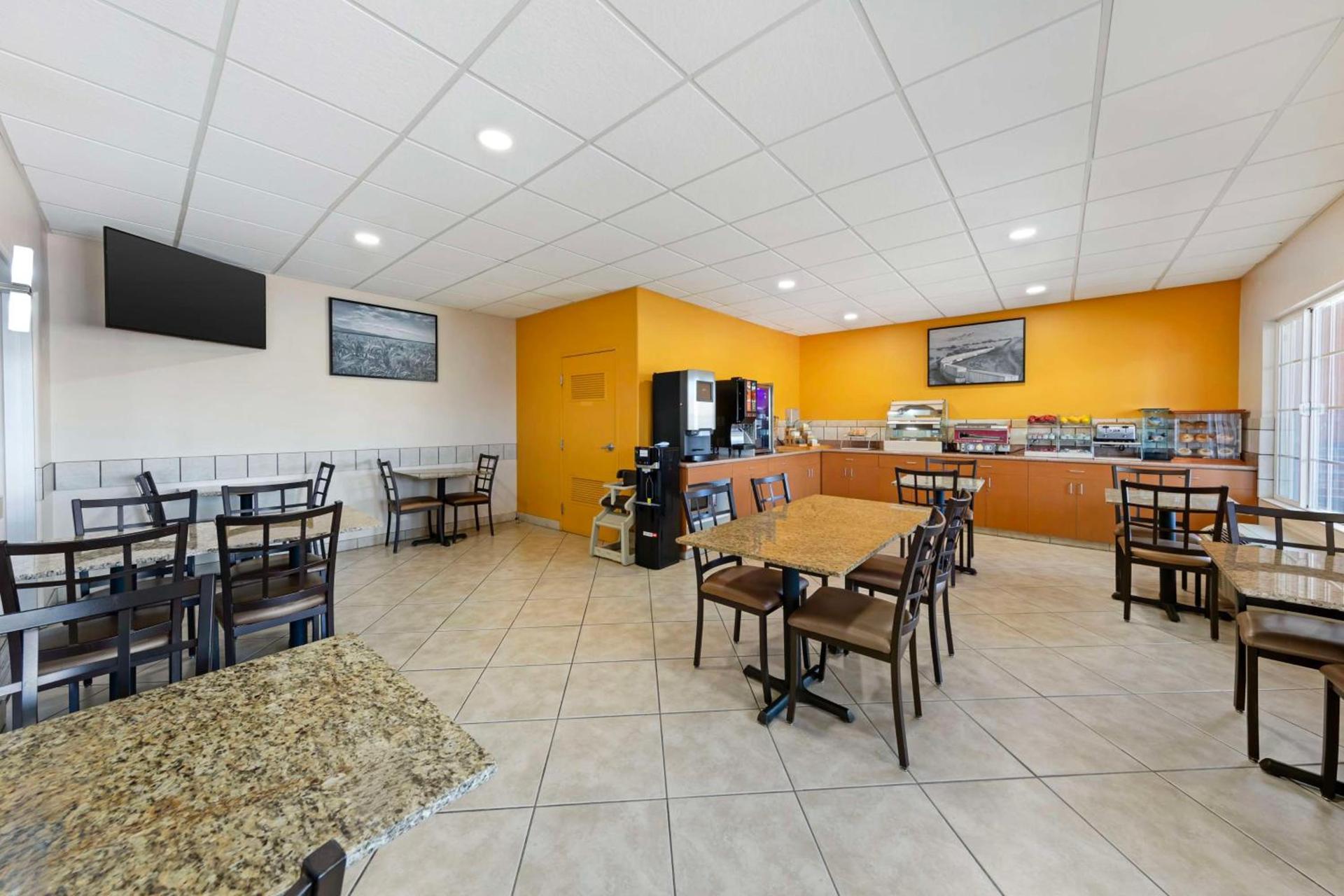 Best Western Plus Country Park Hotel photo 10