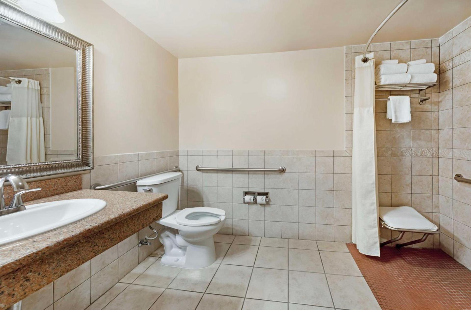 Best Western Plus Country Park Hotel photo 22