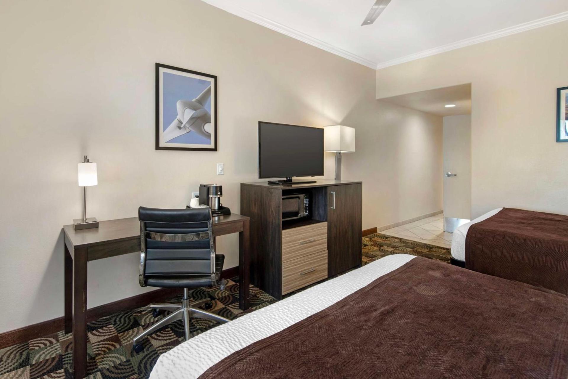 Best Western Plus Country Park Hotel photo 24