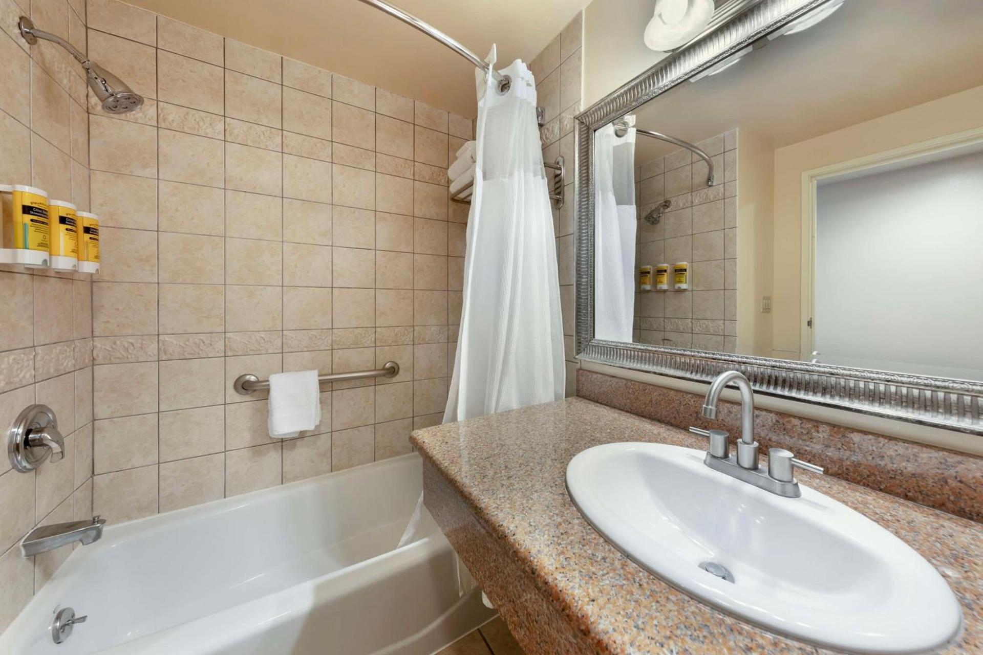 Best Western Plus Country Park Hotel photo 28