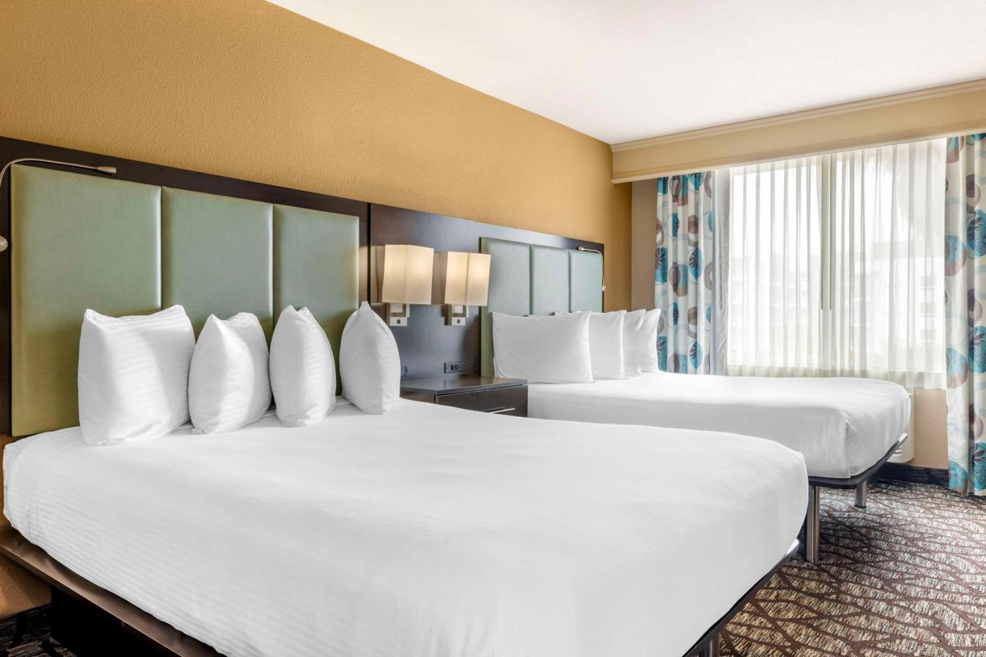 Best Western Plus Oceanside Palms photo 5