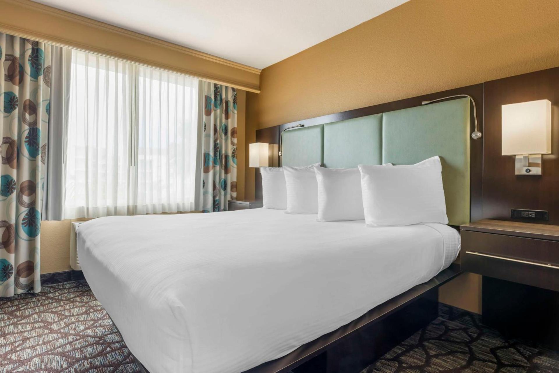 Best Western Plus Oceanside Palms photo 20