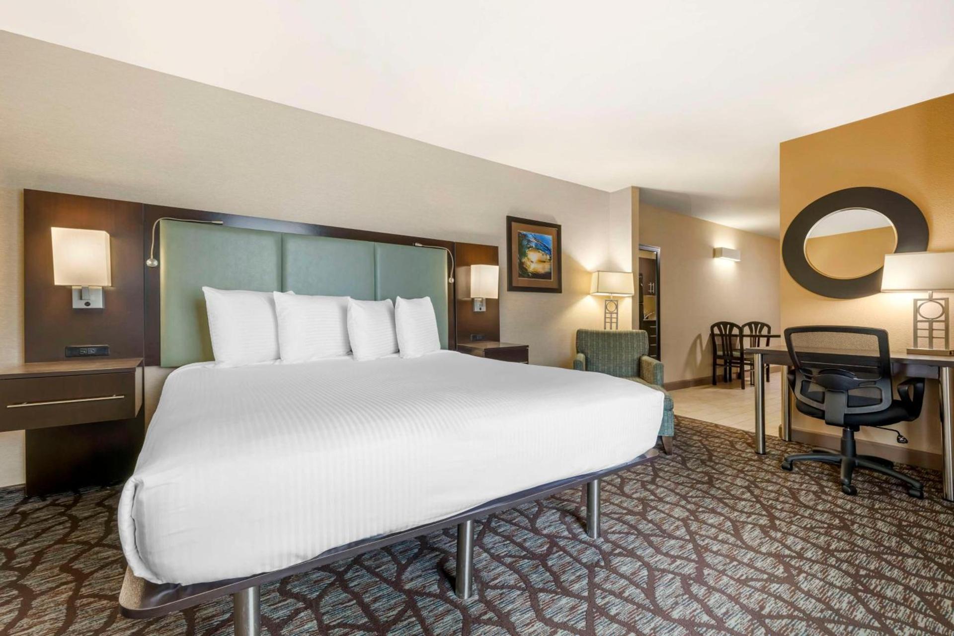 Best Western Plus Oceanside Palms photo 23