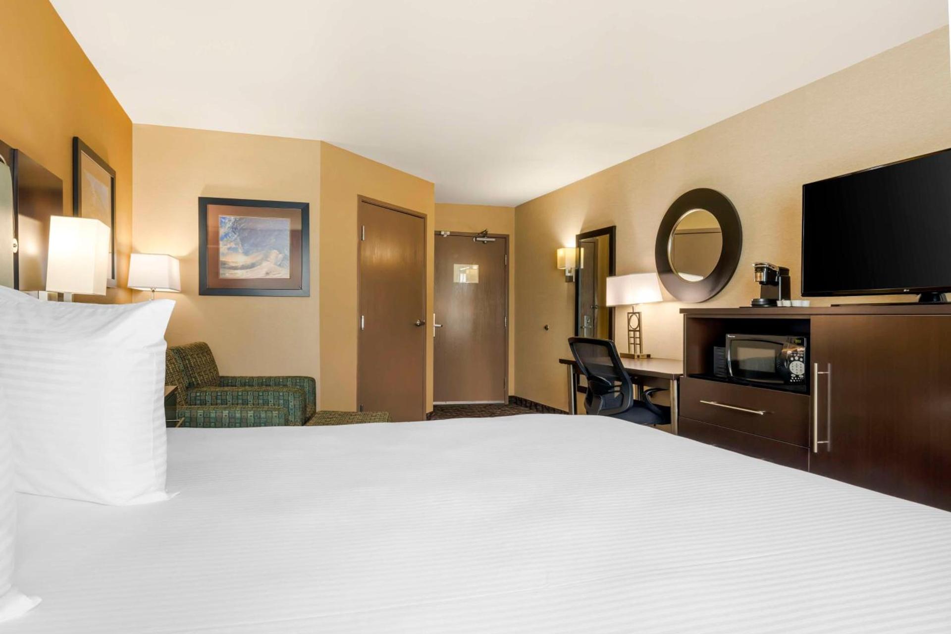 Best Western Plus Oceanside Palms photo 26