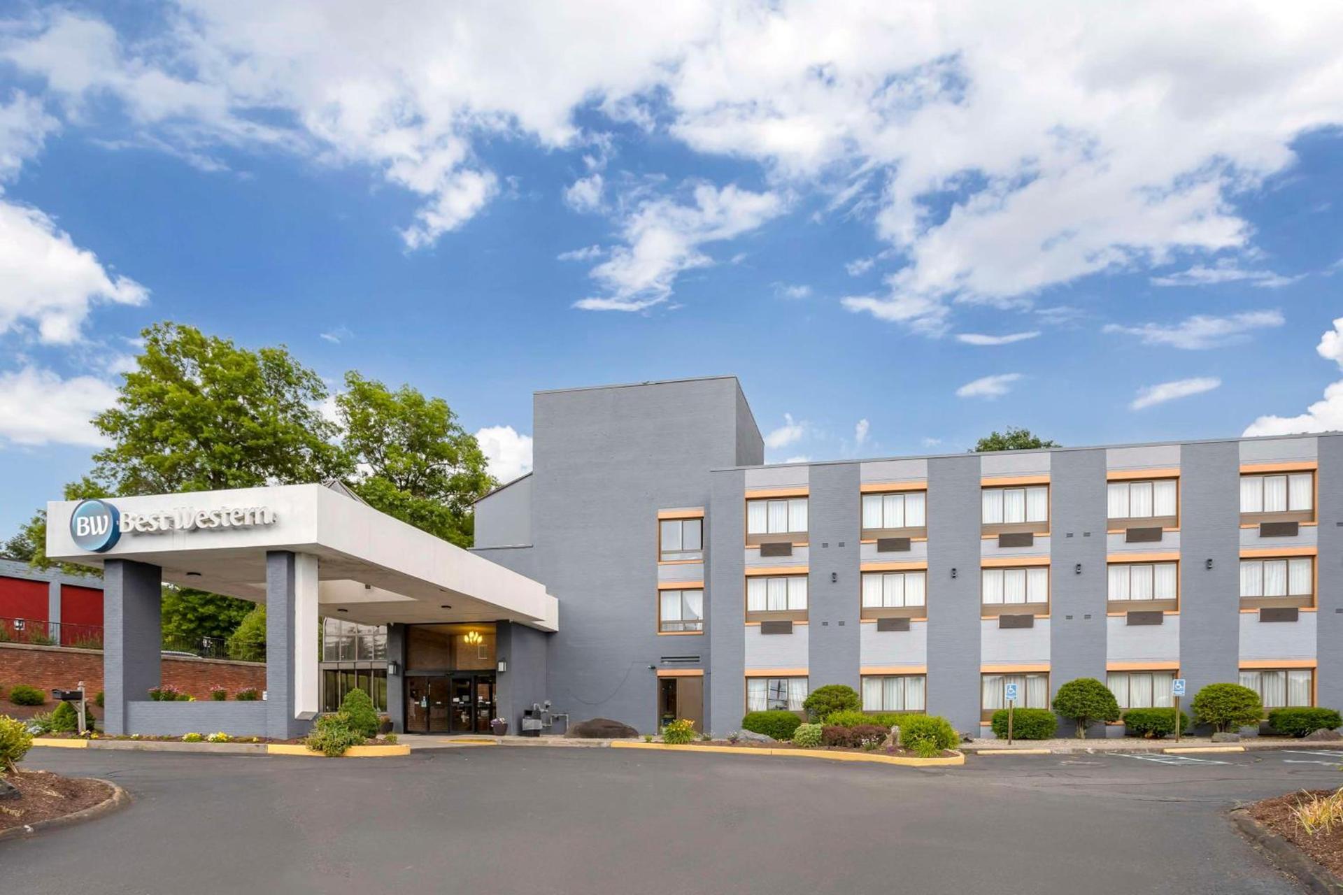 Best Western Danbury/Bethel photo 1