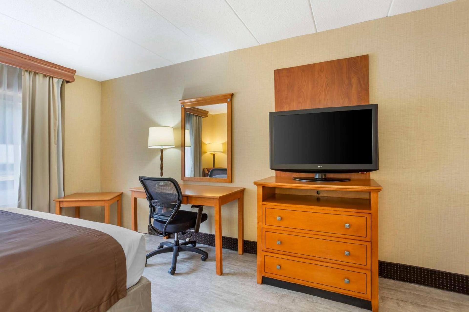 Best Western Danbury/Bethel photo 14