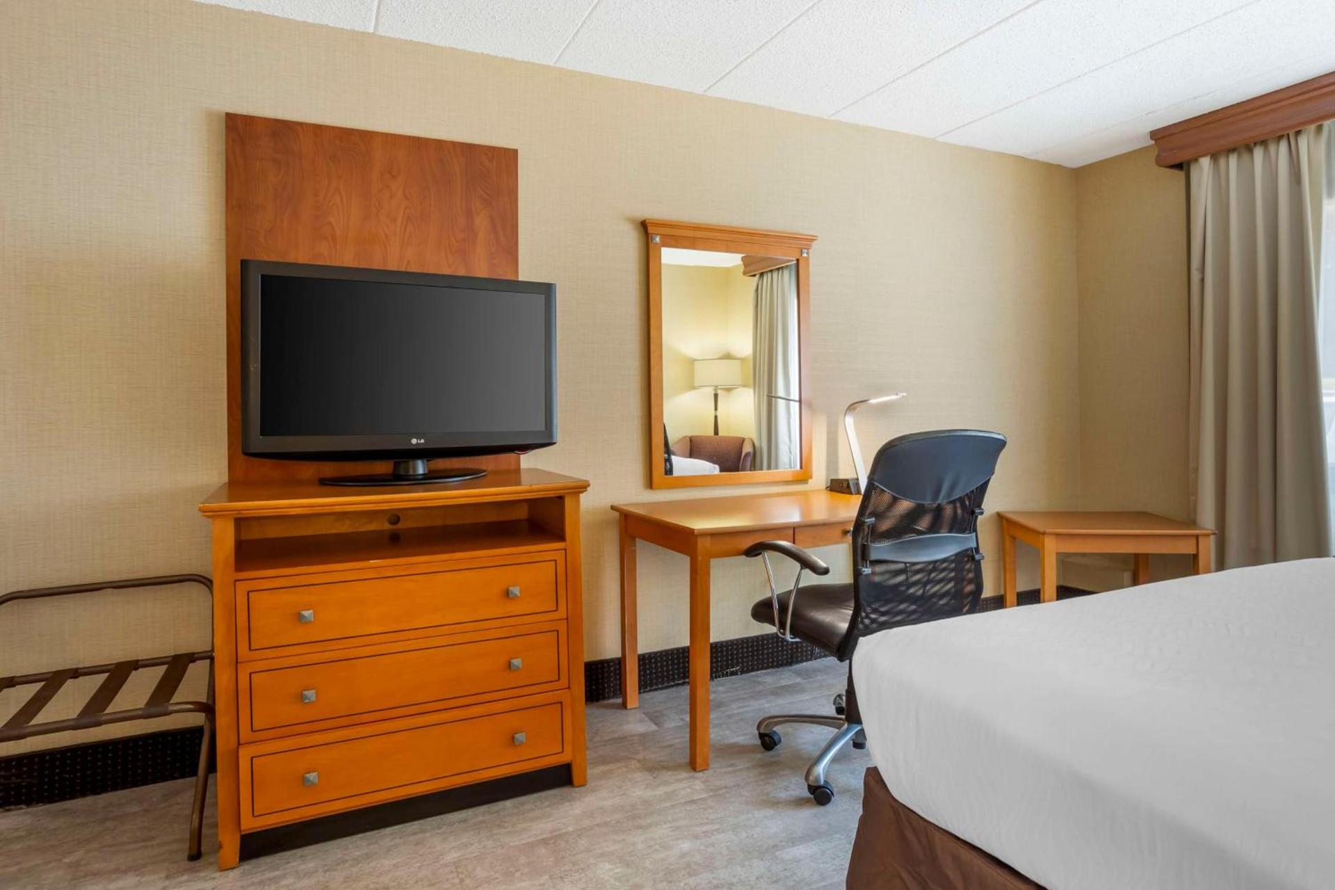 Best Western Danbury/Bethel photo 18