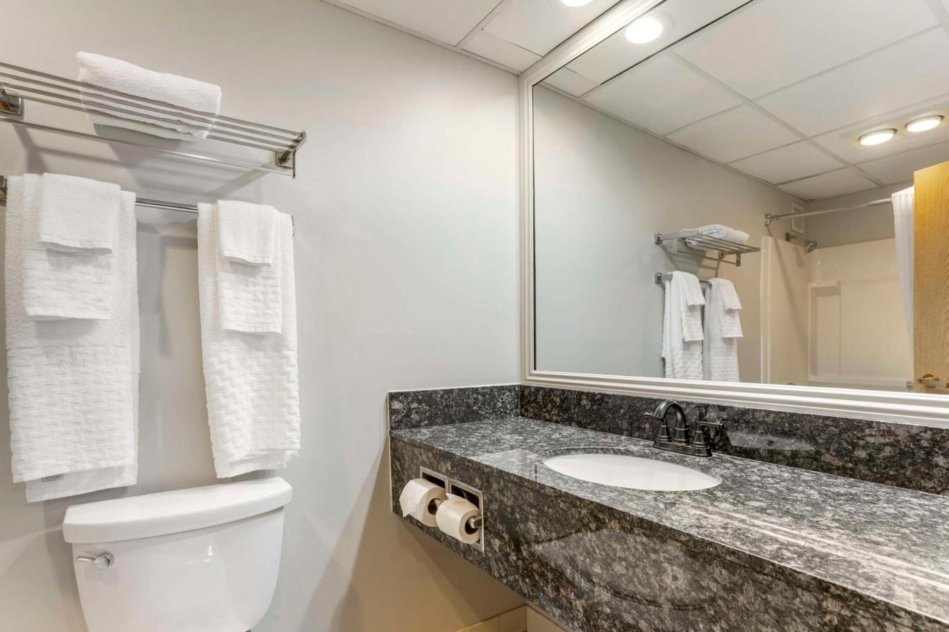 Best Western Danbury/Bethel photo 20