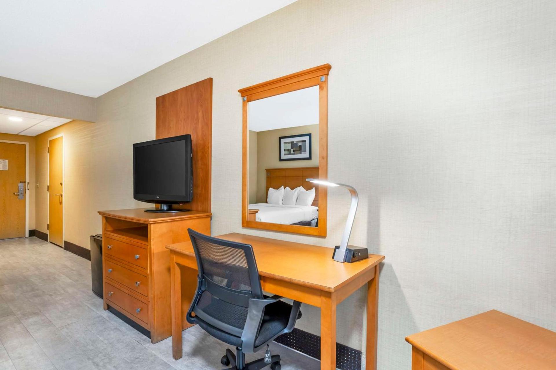 Best Western Danbury/Bethel photo 32
