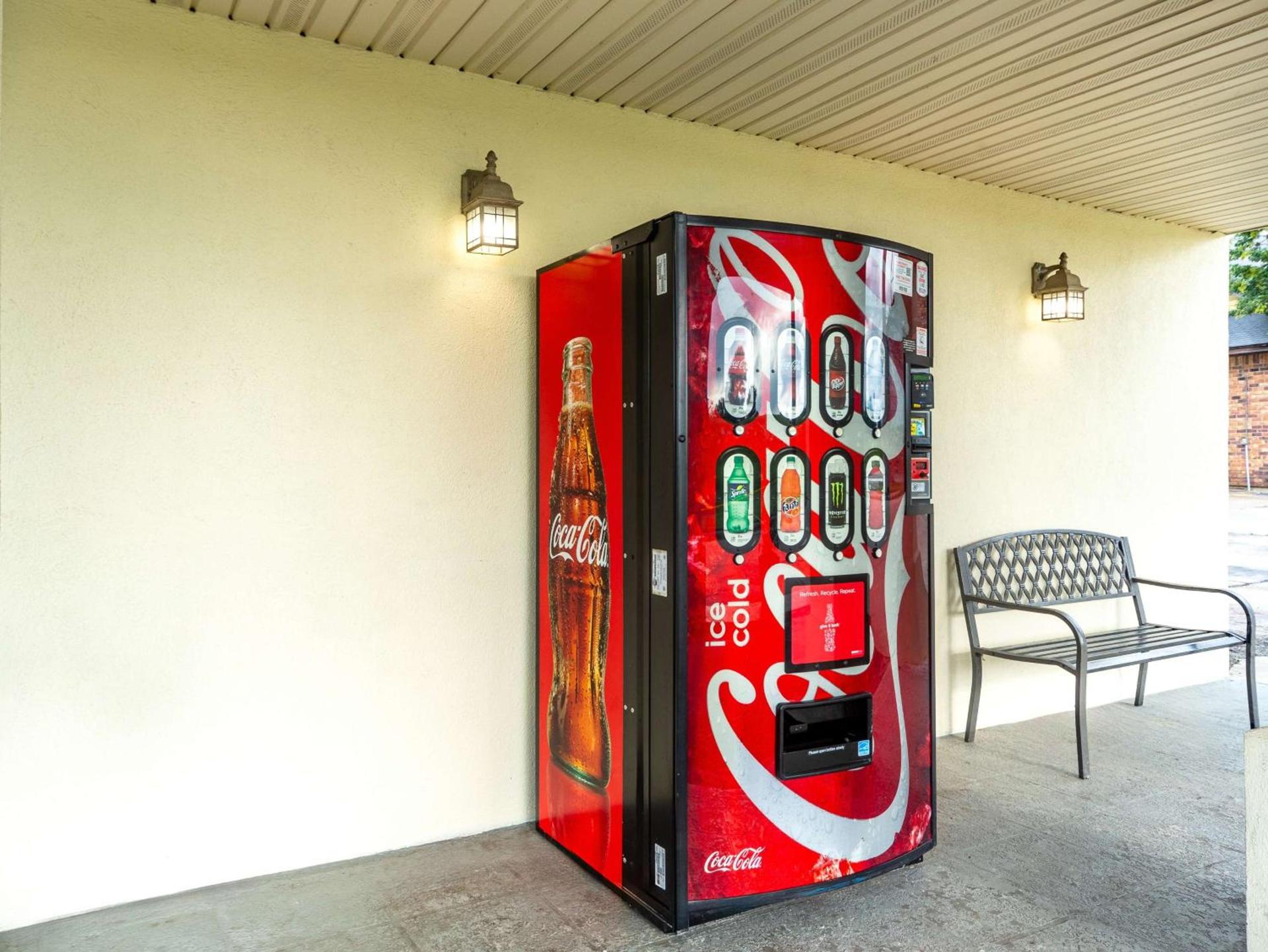 Motel 6-Livingston, TX photo 21