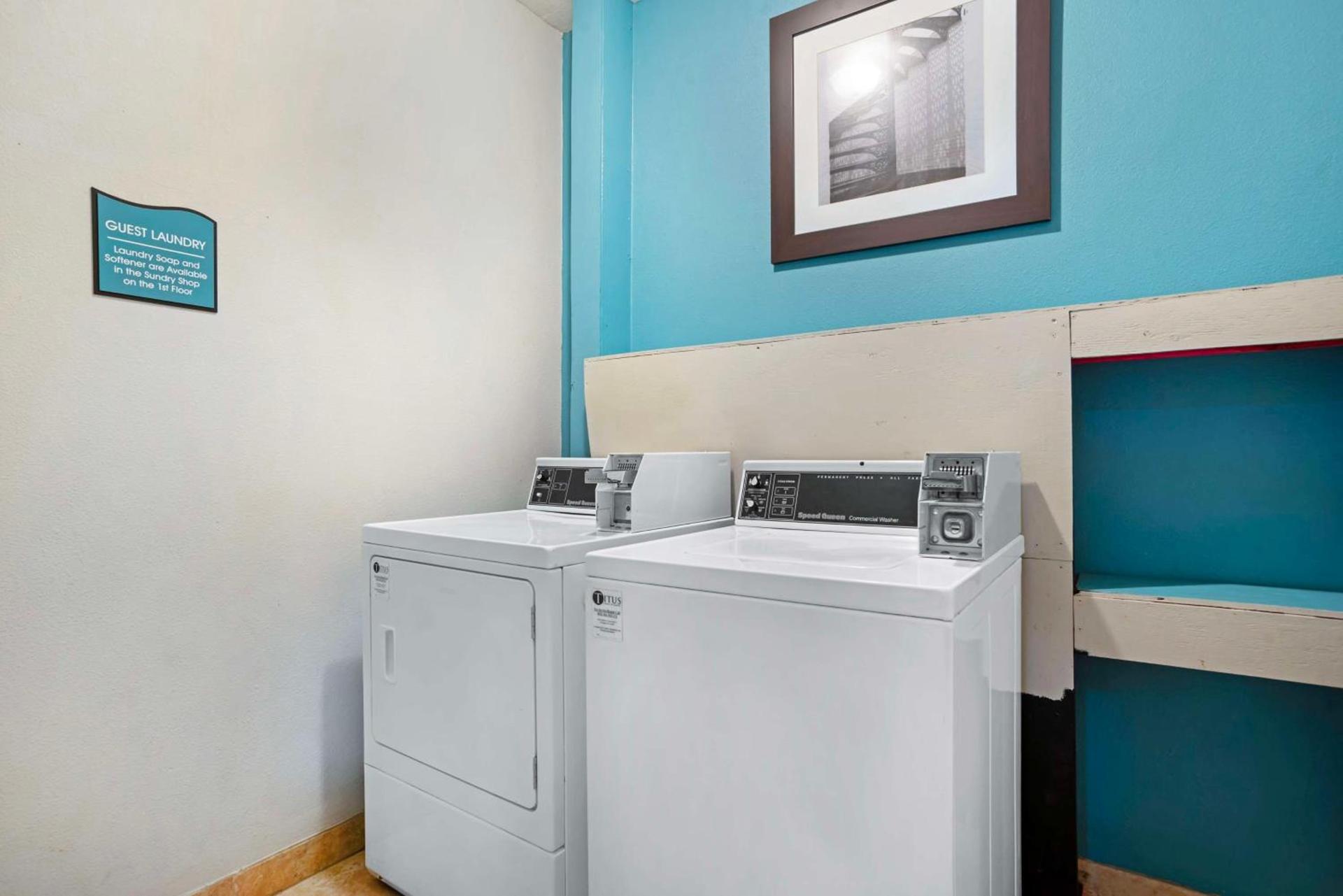 Best Western Plus Blue Angel Inn photo 31