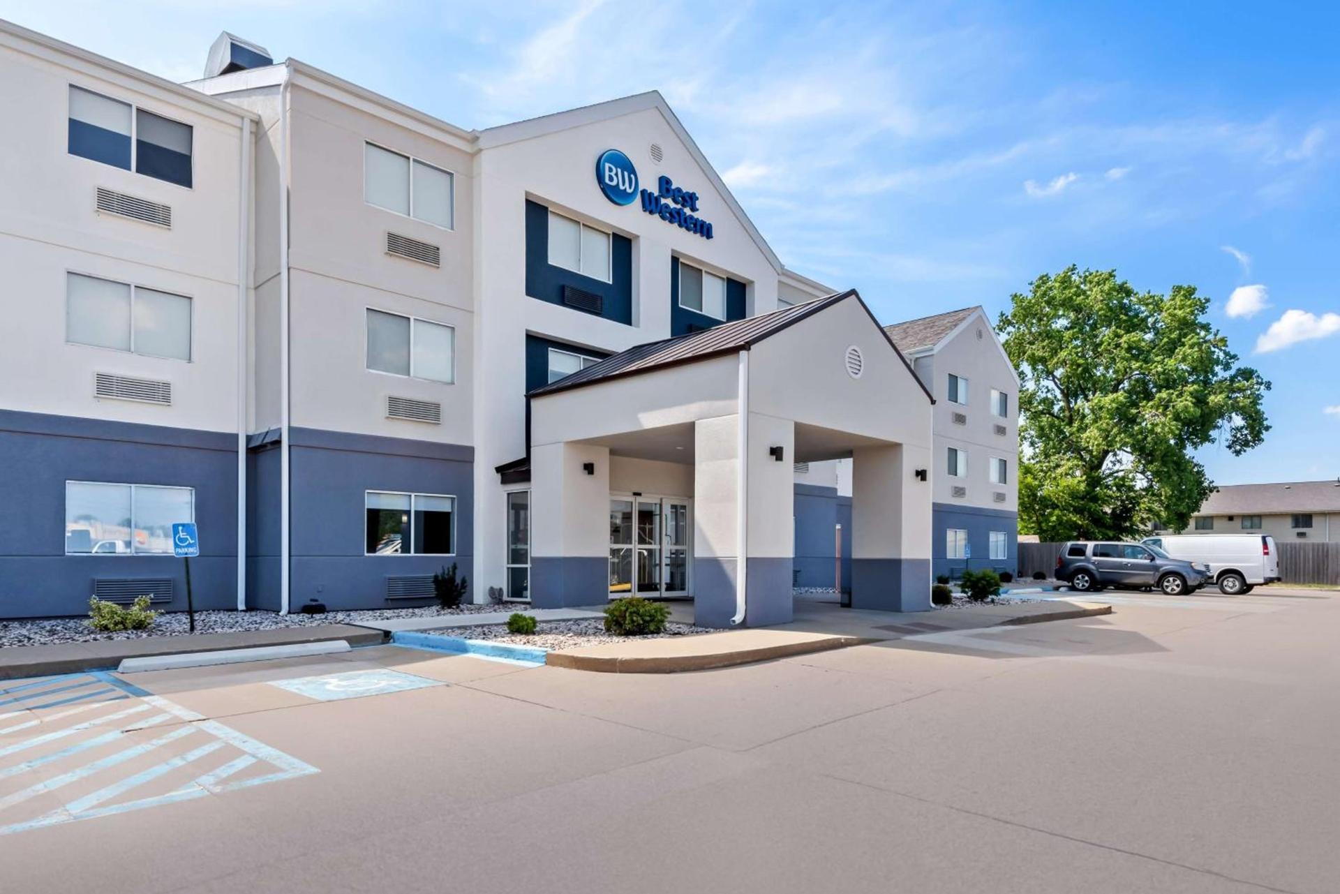 Best Western Ottumwa Inn & Suites photo 23
