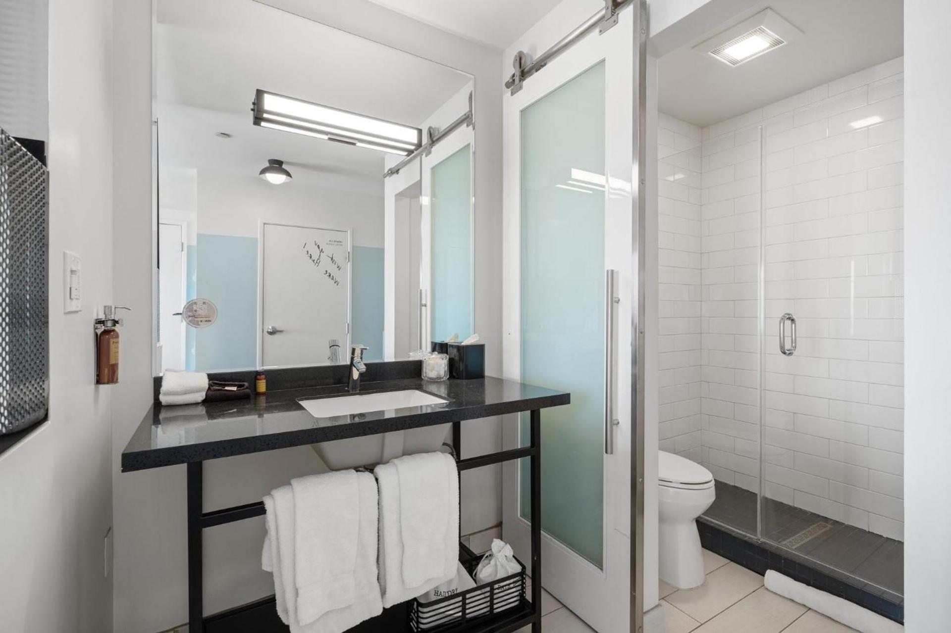 Hotel Erwin Venice Beach photo 89